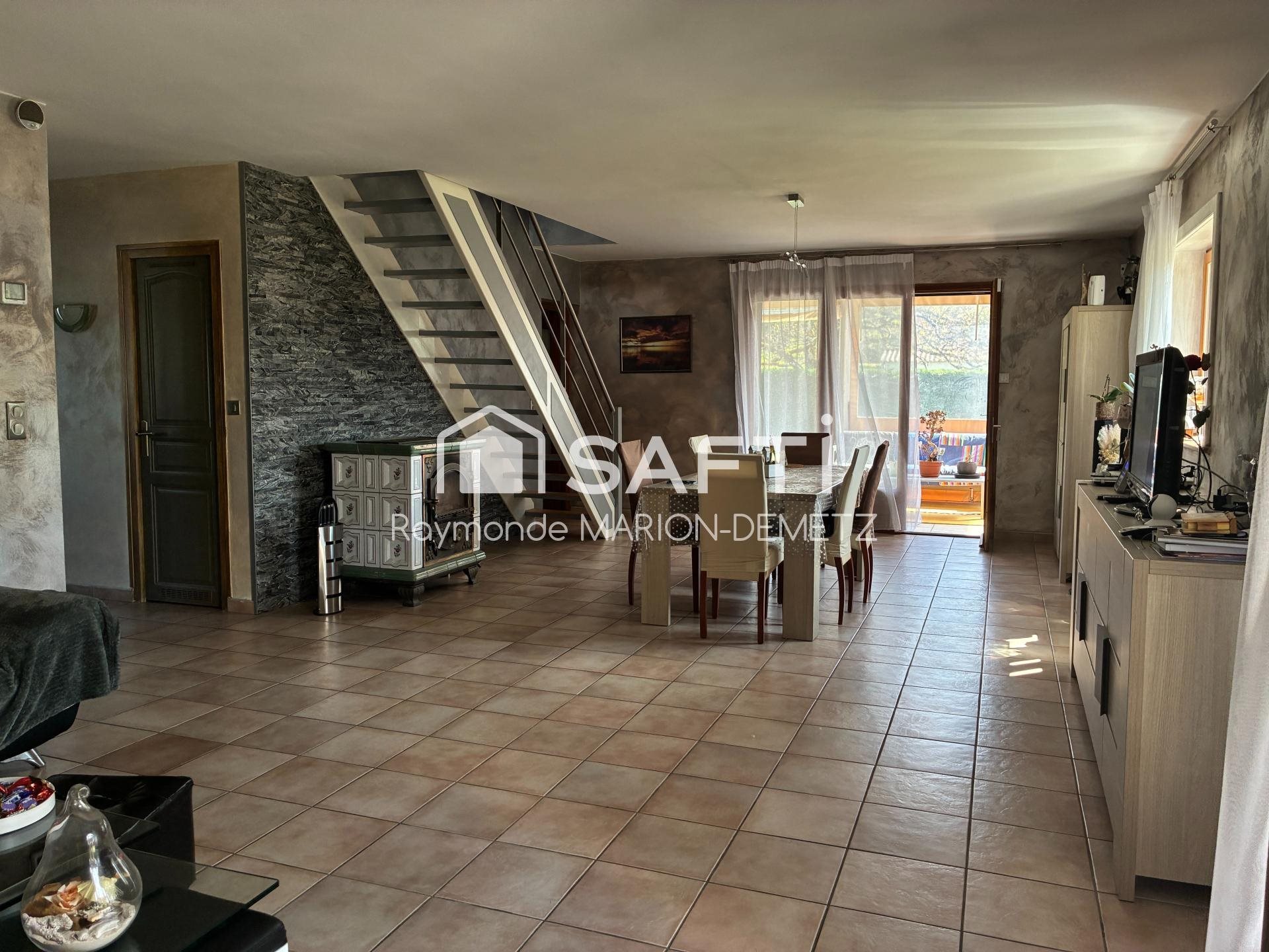 Maison à vendre, 155m², Hauteville-sur-Fier