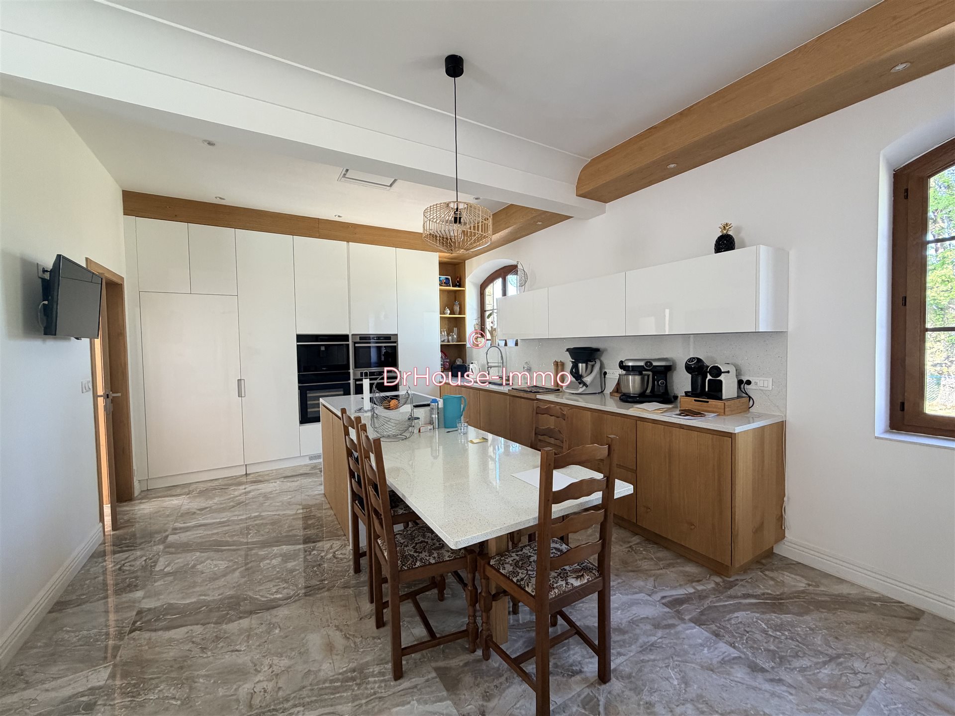 Maison à vendre, 180m², Yvrac