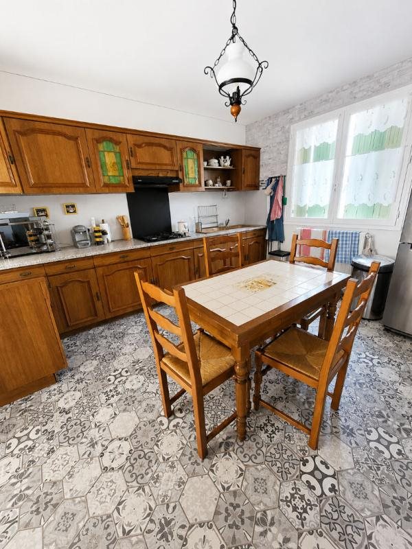 Maison à vendre, 133m², Bassillac et Auberoche