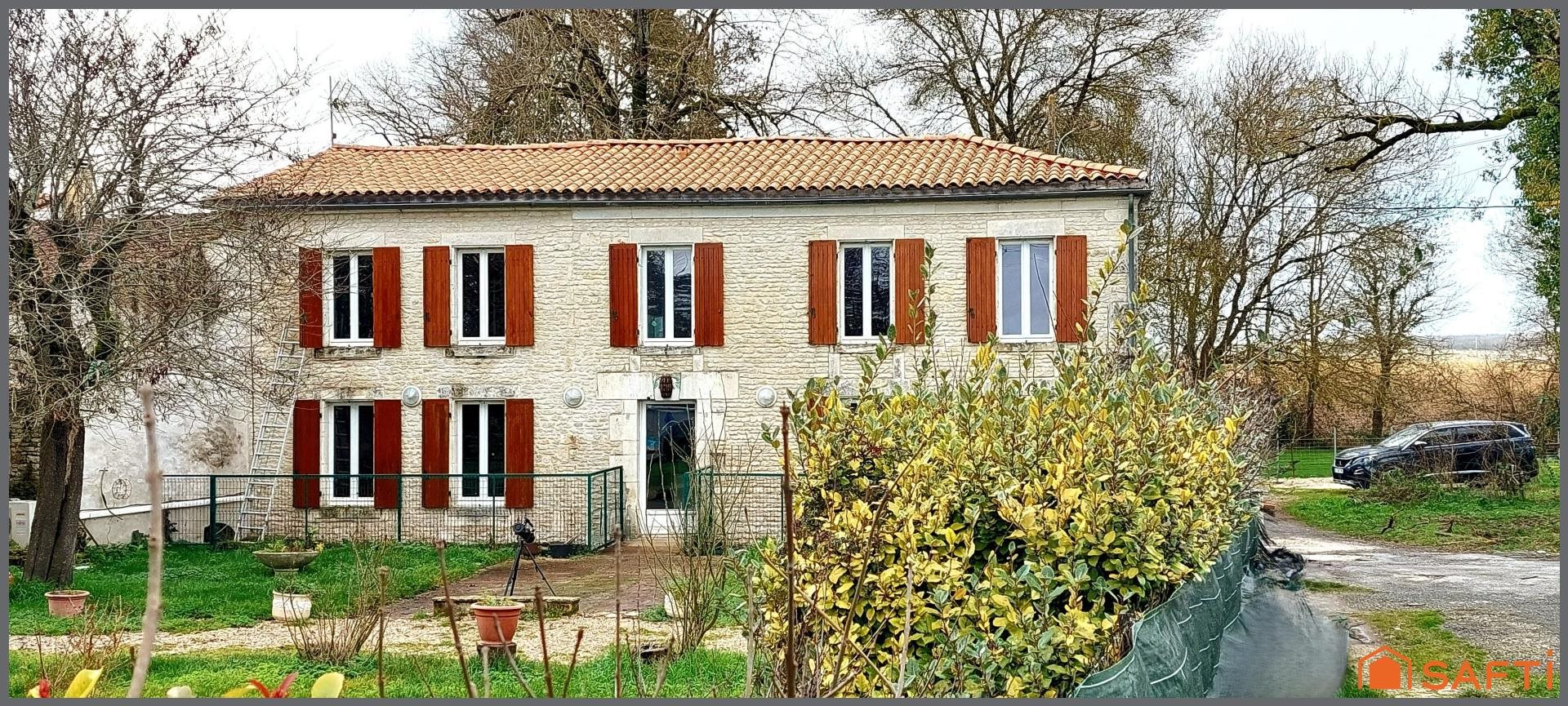 Maison à vendre, 123m², La Brousse
