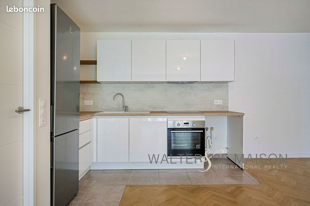 Appartement à vendre, 68m², Suresnes