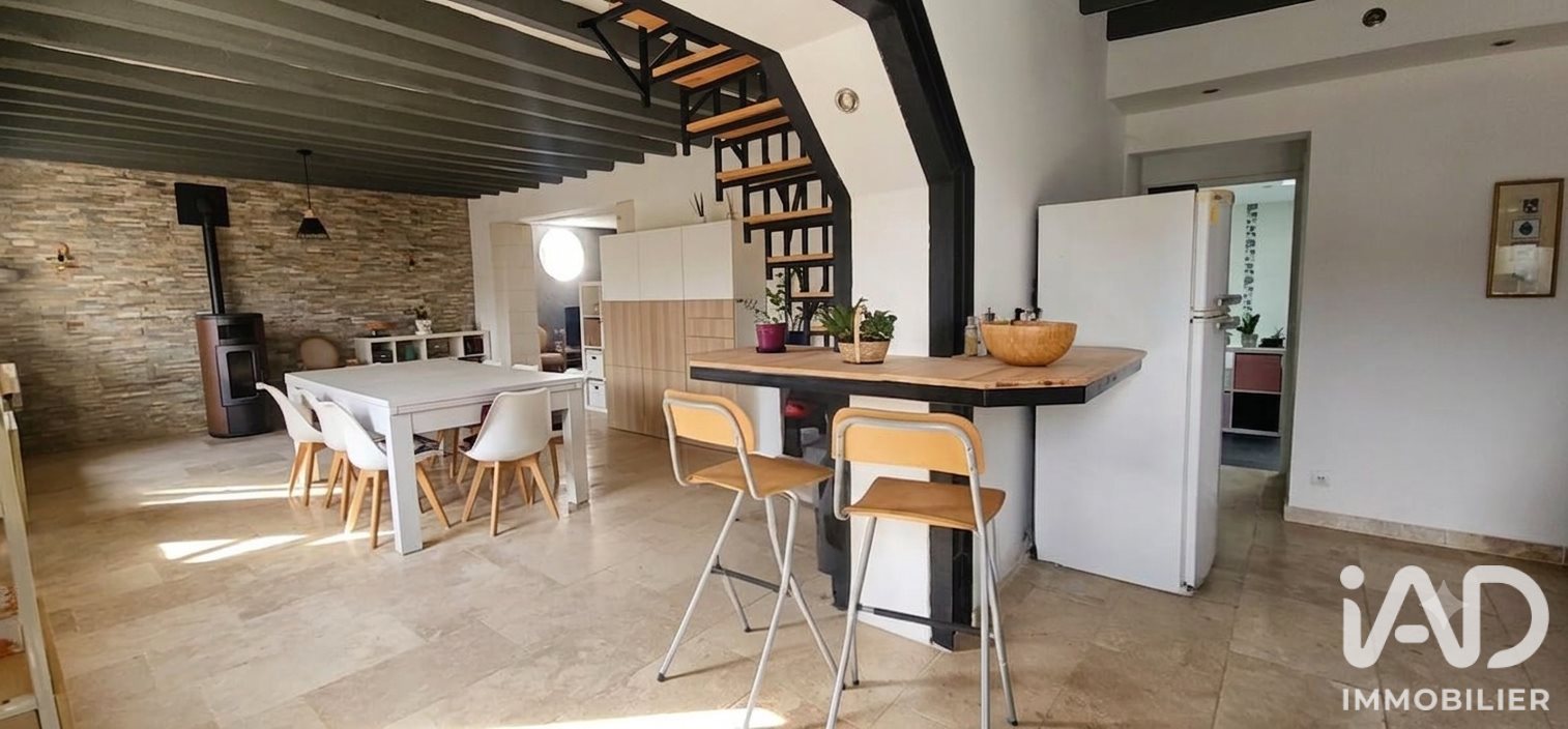 Maison à vendre, 144m², Saint-Laurent-de-Lin