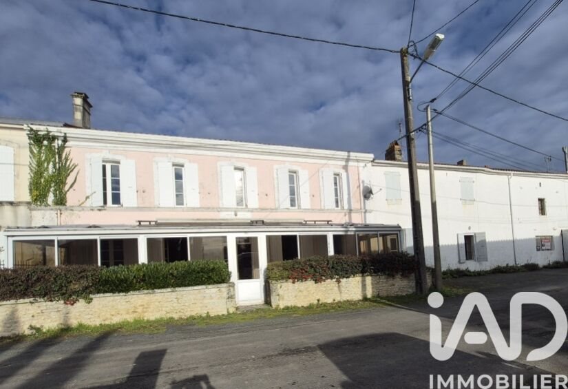 Maison à vendre, 211m², Chambon