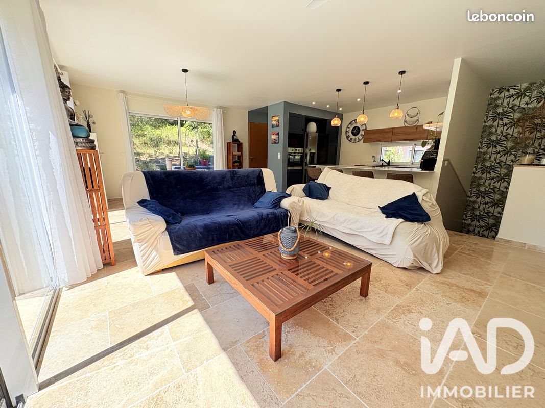 Maison à vendre, 113m², Lorgues