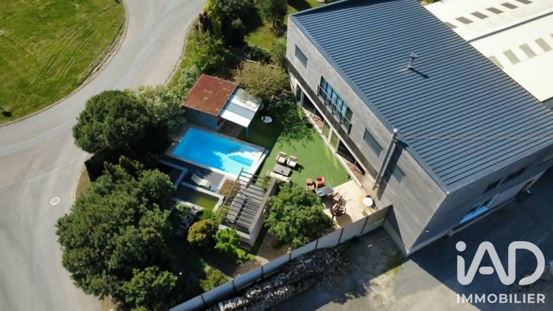 Maison à vendre, 820m², Tremblay-les-Villages