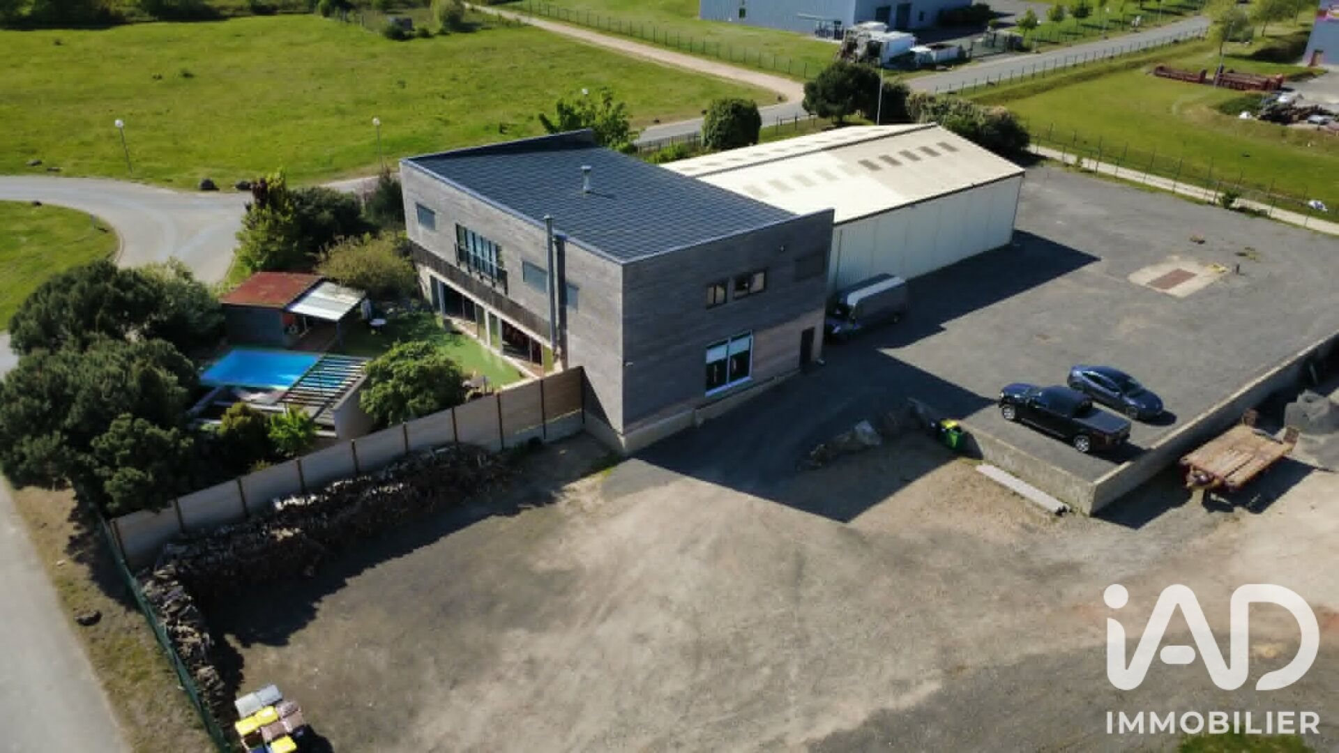 Maison à vendre, 820m², Tremblay-les-Villages