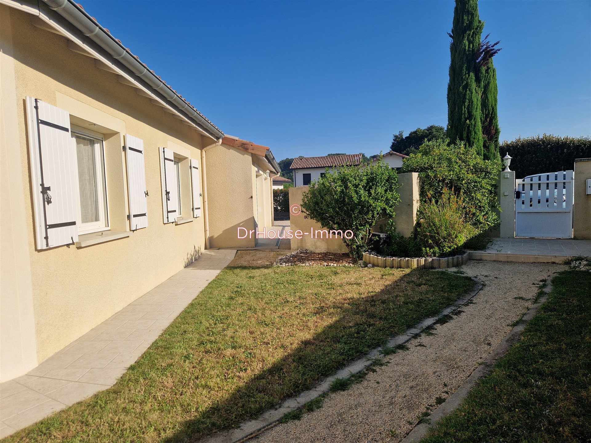Maison à vendre, 112m², Geyssans