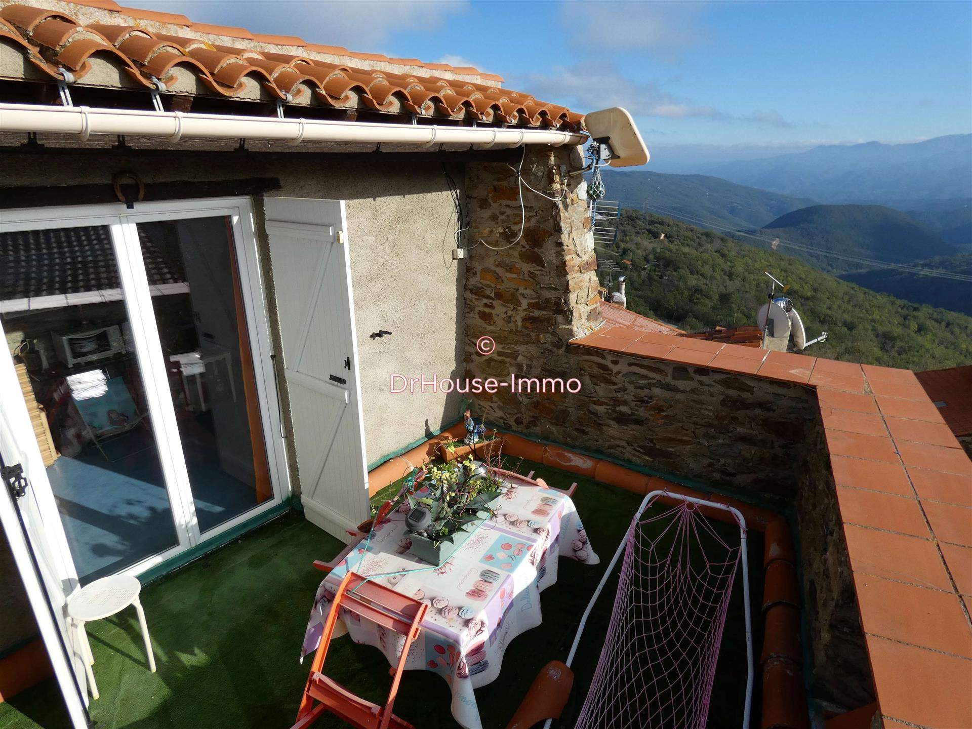 Maison à vendre, 136m², Saint-Marsal