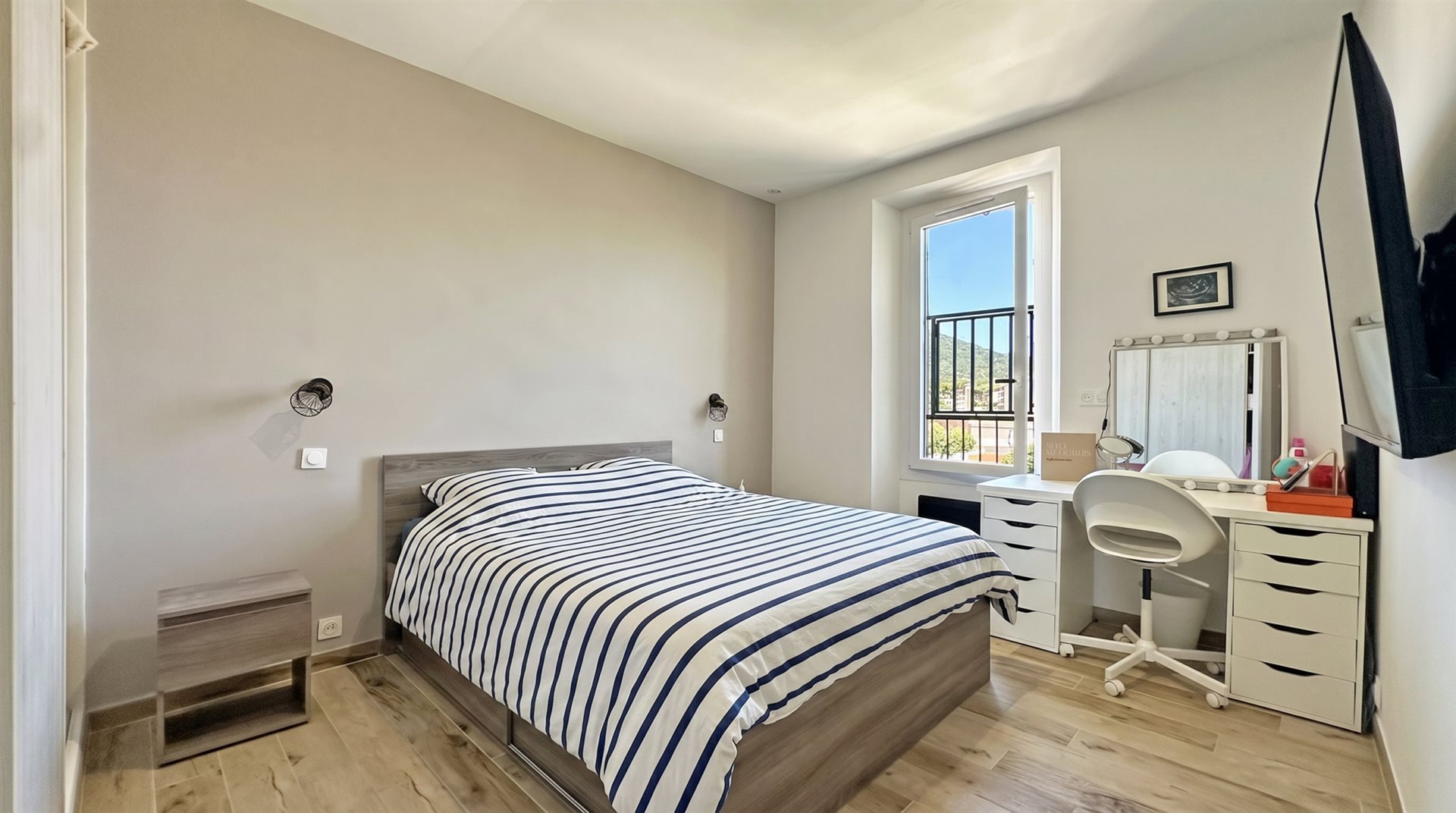 Appartement à vendre, 66m², Carqueiranne