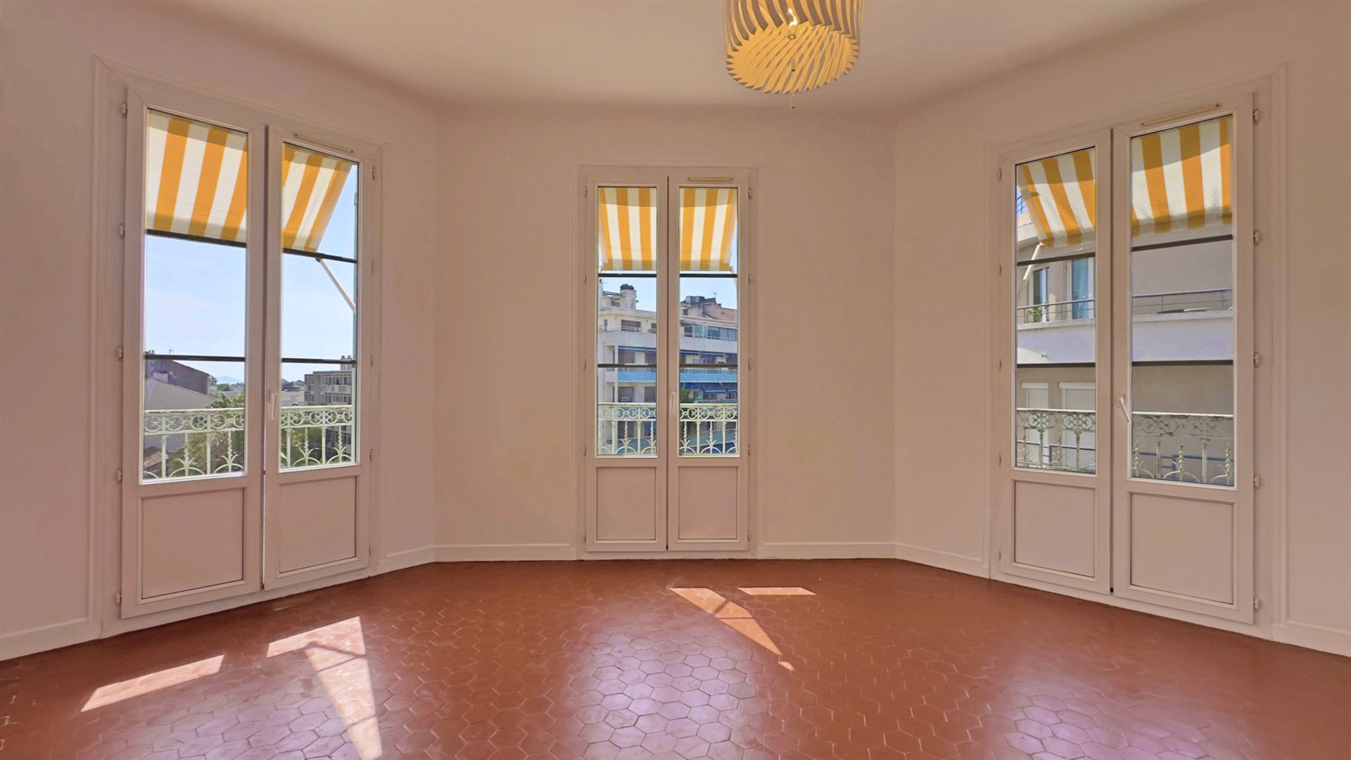 Appartement à vendre, 91m², Hyères
