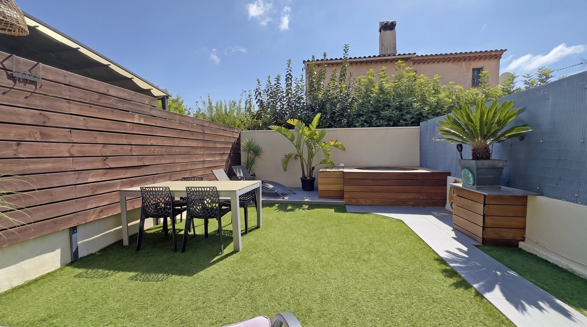 Maison à vendre, 73m², Hyères