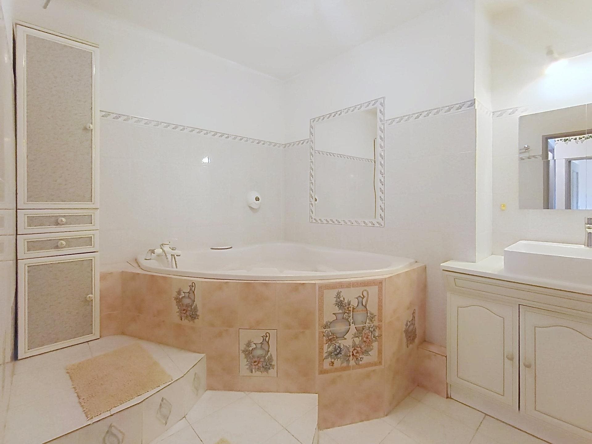 Appartement à vendre, 61m², Antibes