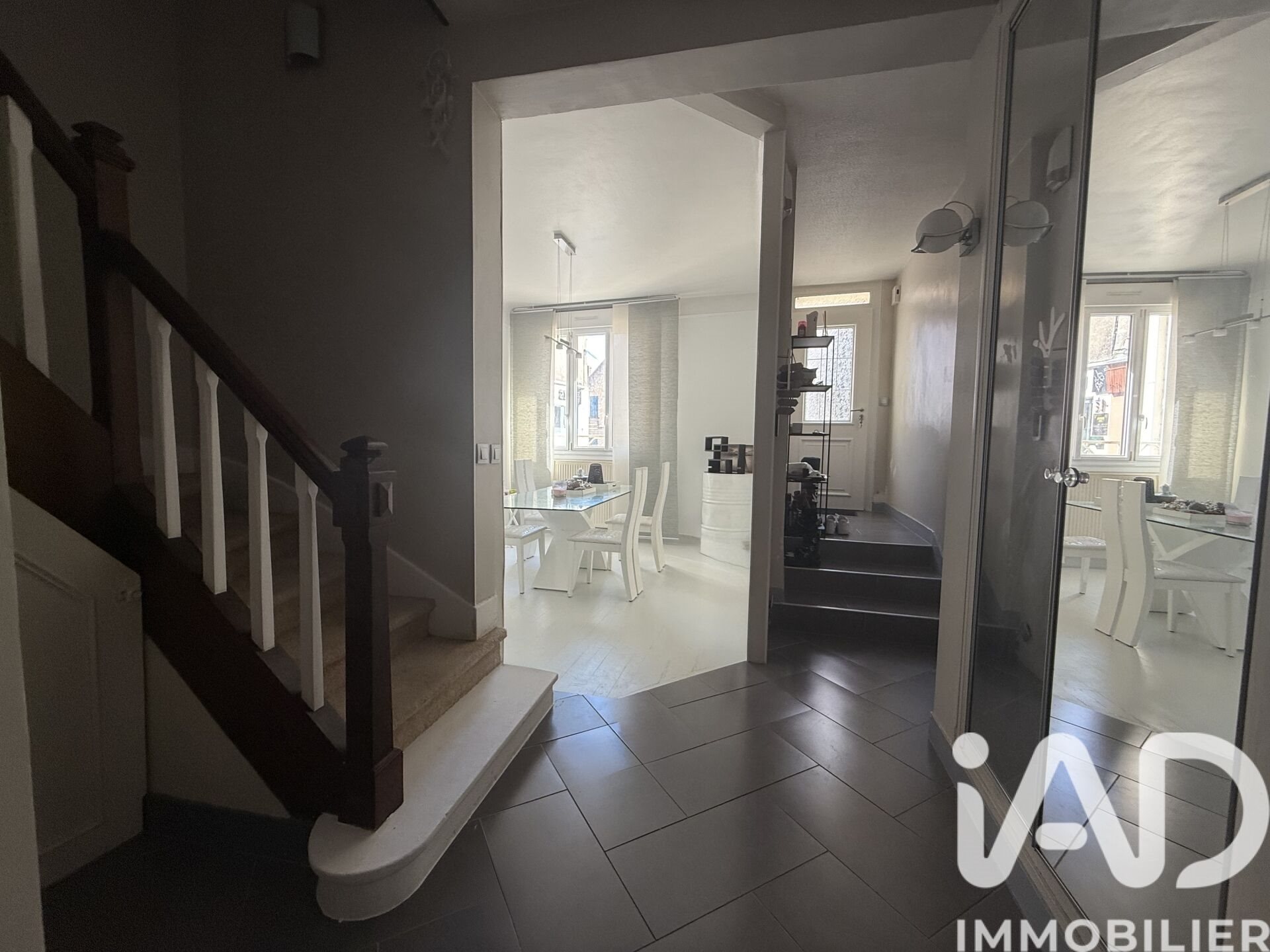 Maison à vendre, 109m², Pont-sur-Yonne