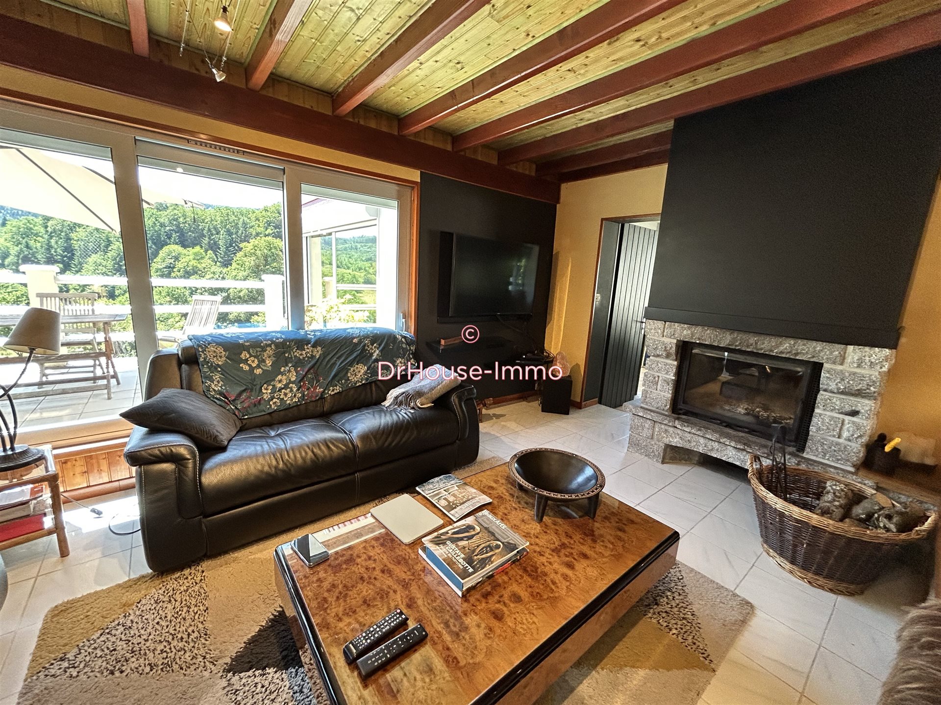 Maison à vendre, 240m², Sainte-Feyre