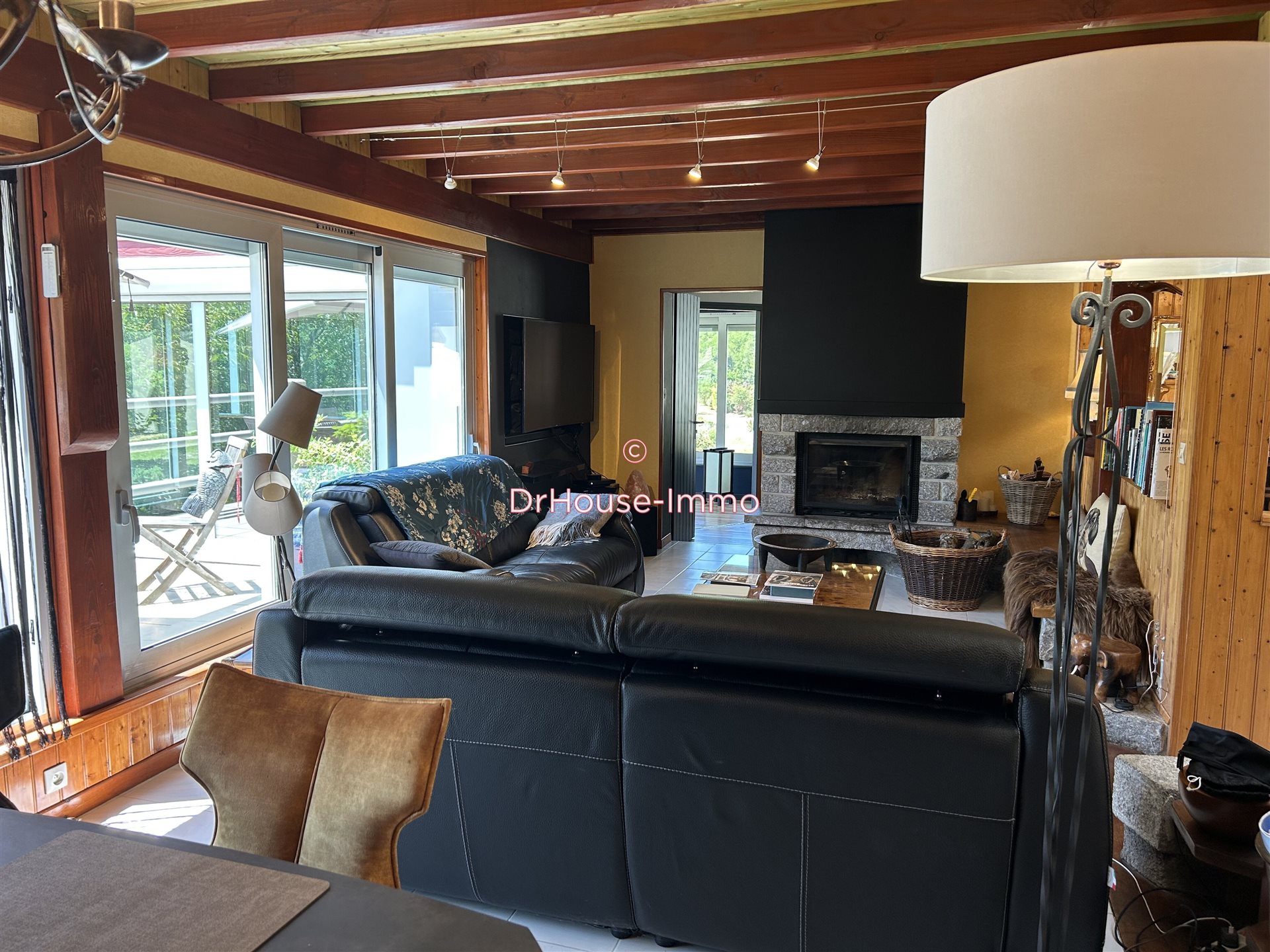 Maison à vendre, 240m², Sainte-Feyre