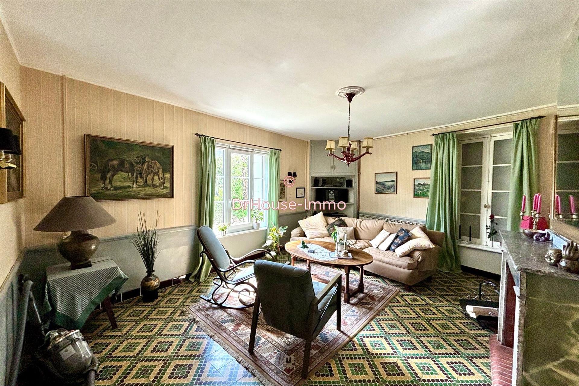 Maison à vendre, 270m², Argeliers