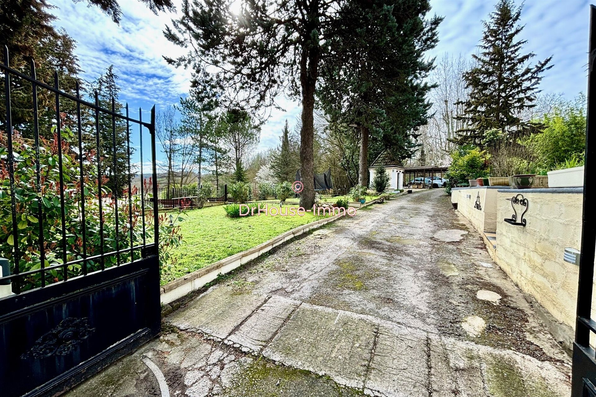 Maison à vendre, 203m², Saint-Martin-de-Villereglan