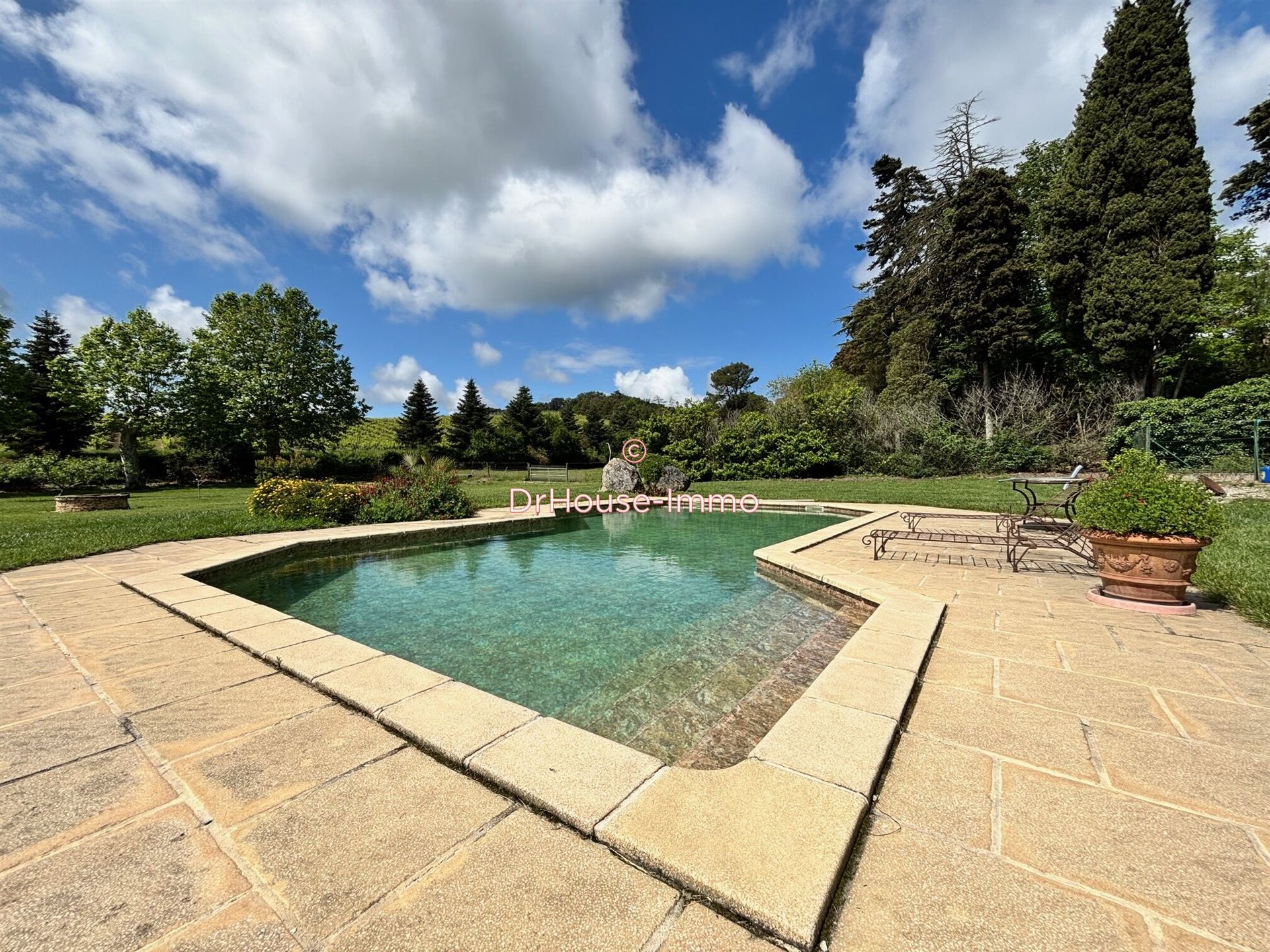 Maison à vendre, 885m², Carcassonne