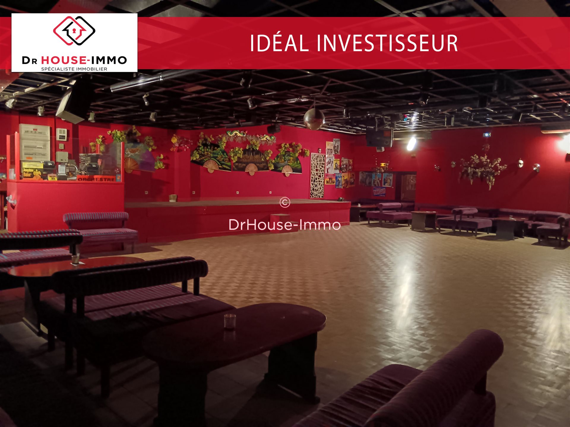 Maison à vendre, 900m², Sainte-Livrade-sur-Lot