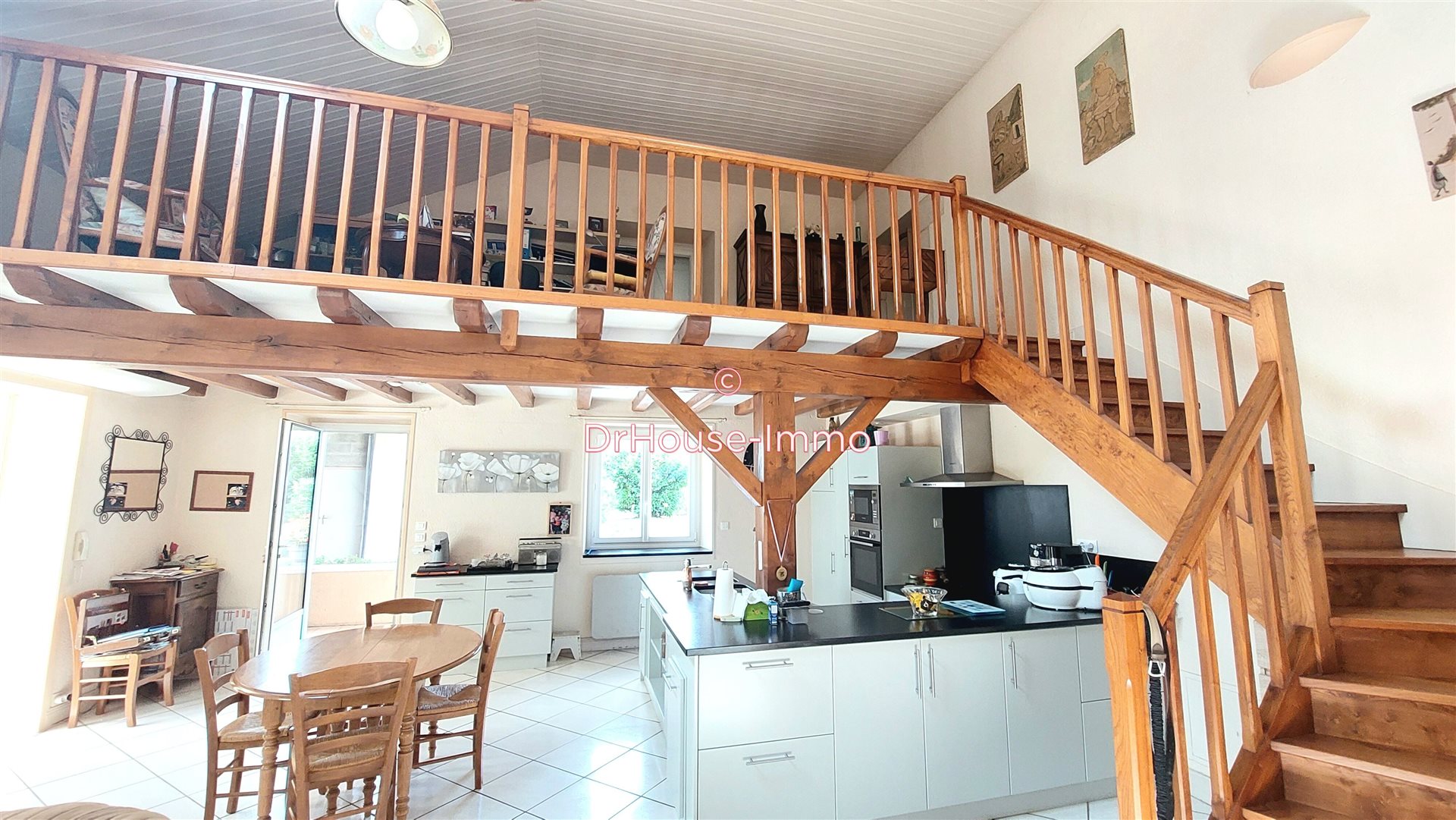 Maison à vendre, 225m², Montamisé