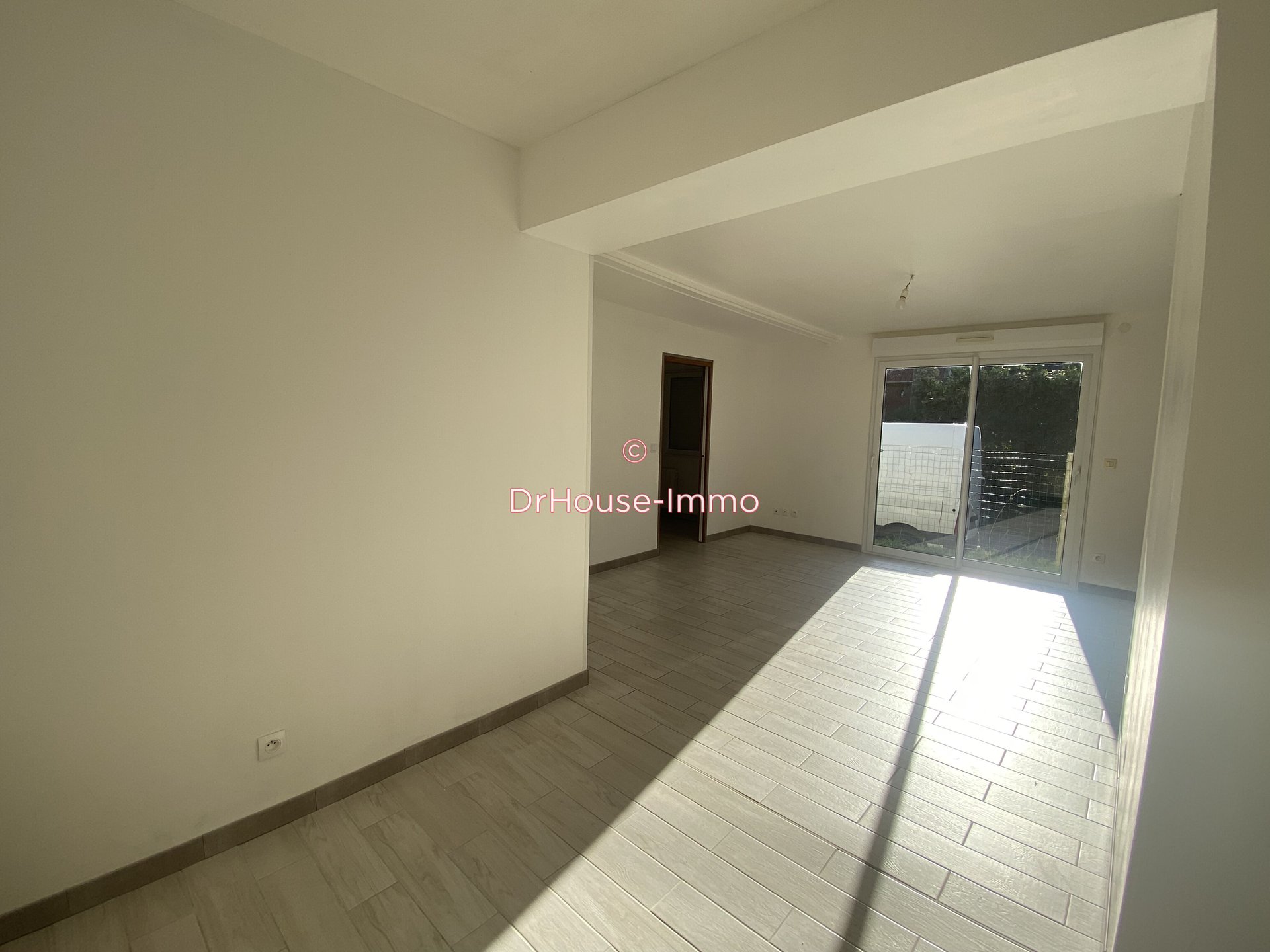 Maison à louer, 72m², Saint-Nicolas-d'Aliermont