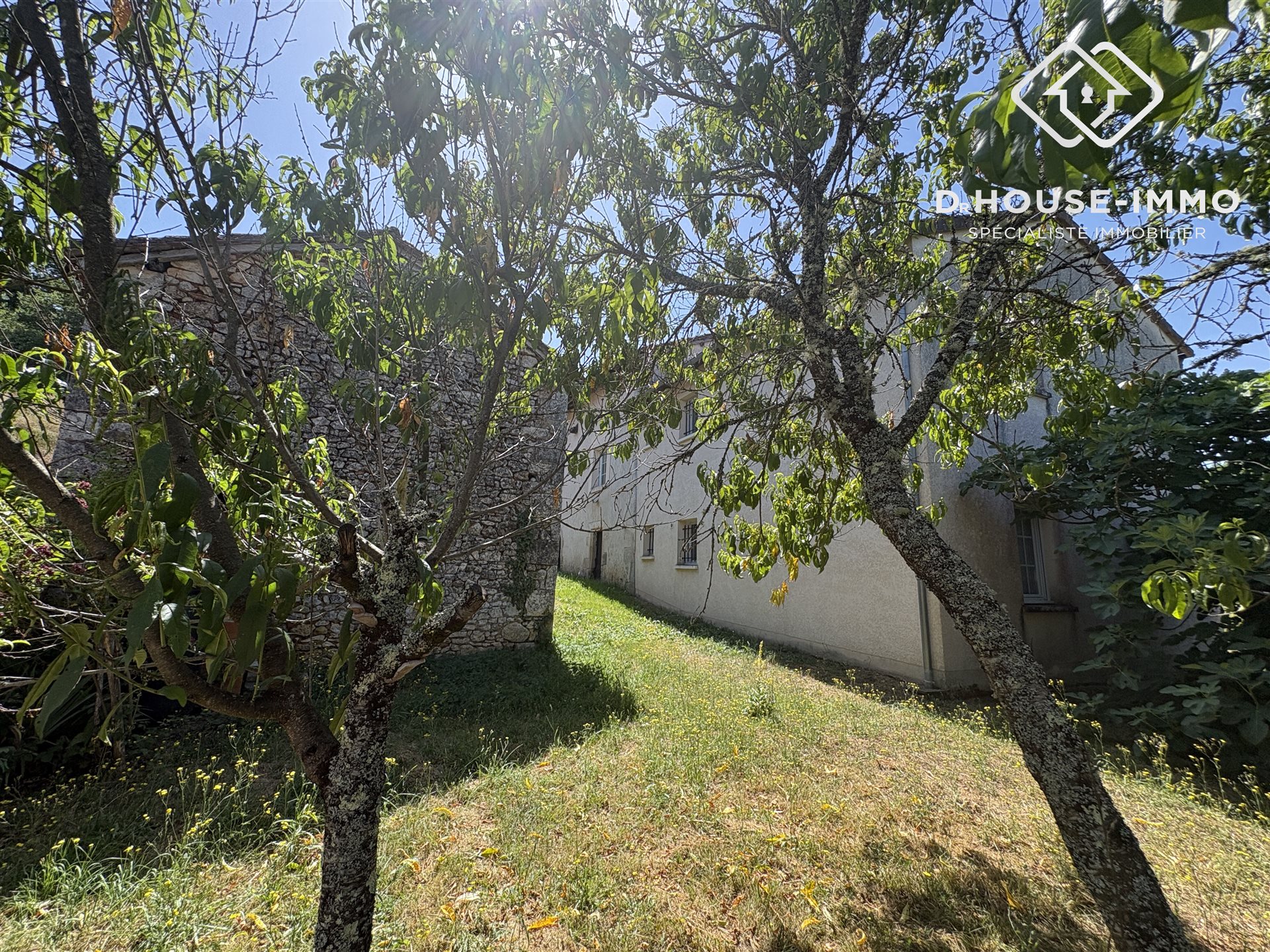 Maison à vendre, 130m², Saint-Front-la-Rivière