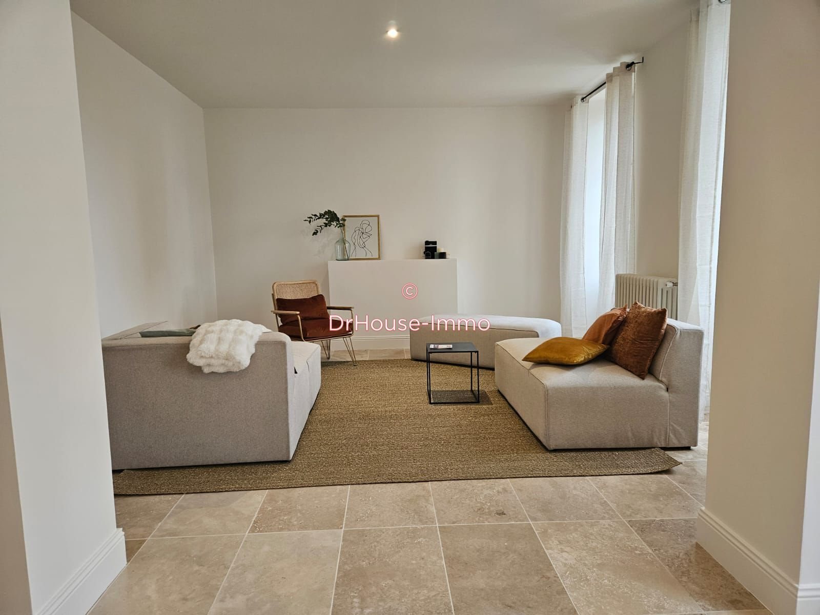 Maison à vendre, 272m², Saint-Christophe-sur-Roc