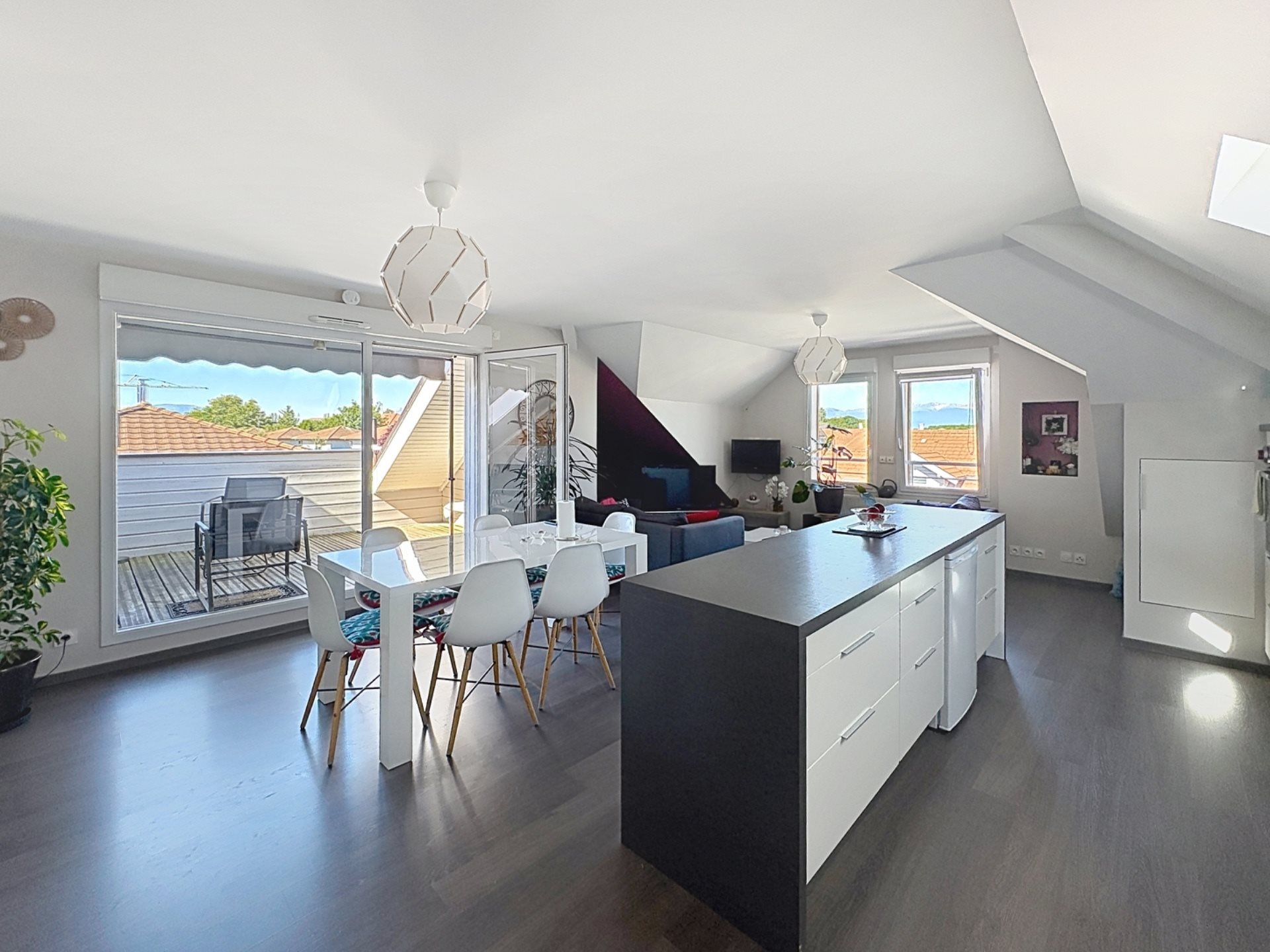 Appartement à vendre, 83m², Douvaine