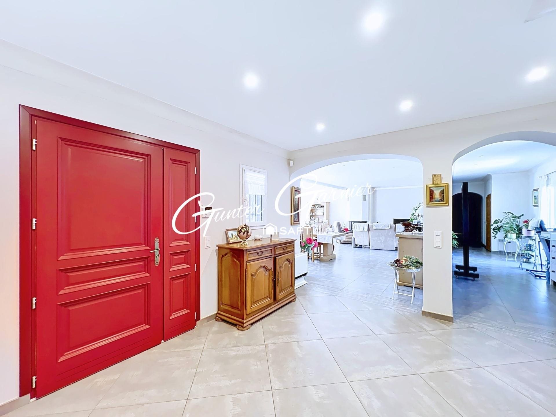 Maison à vendre, 260m², Le Luc
