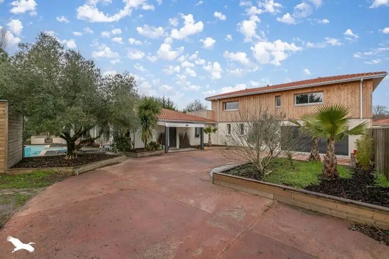 Maison à vendre, 270m², Salles