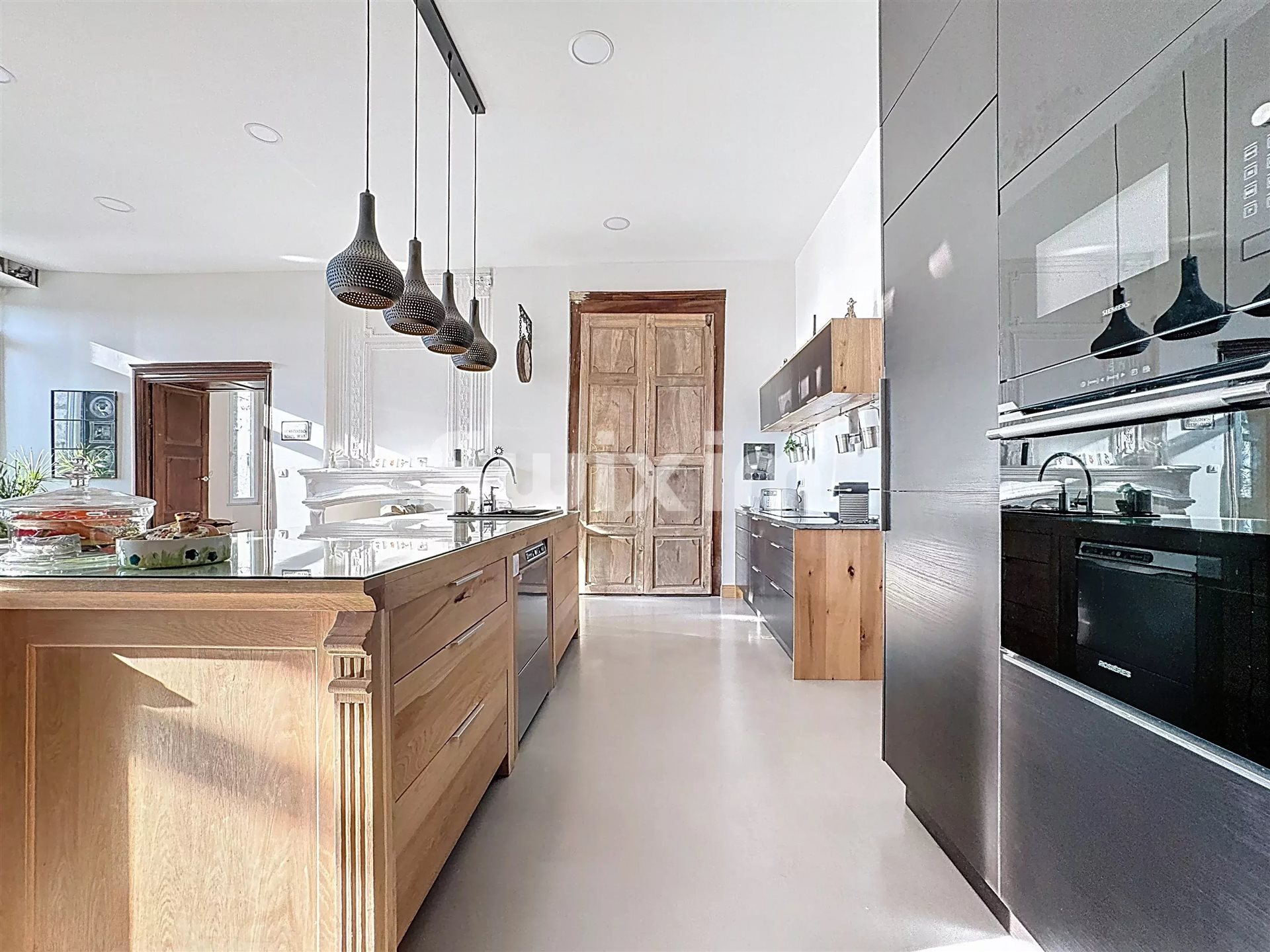 Maison à vendre, 383m², Valserhône