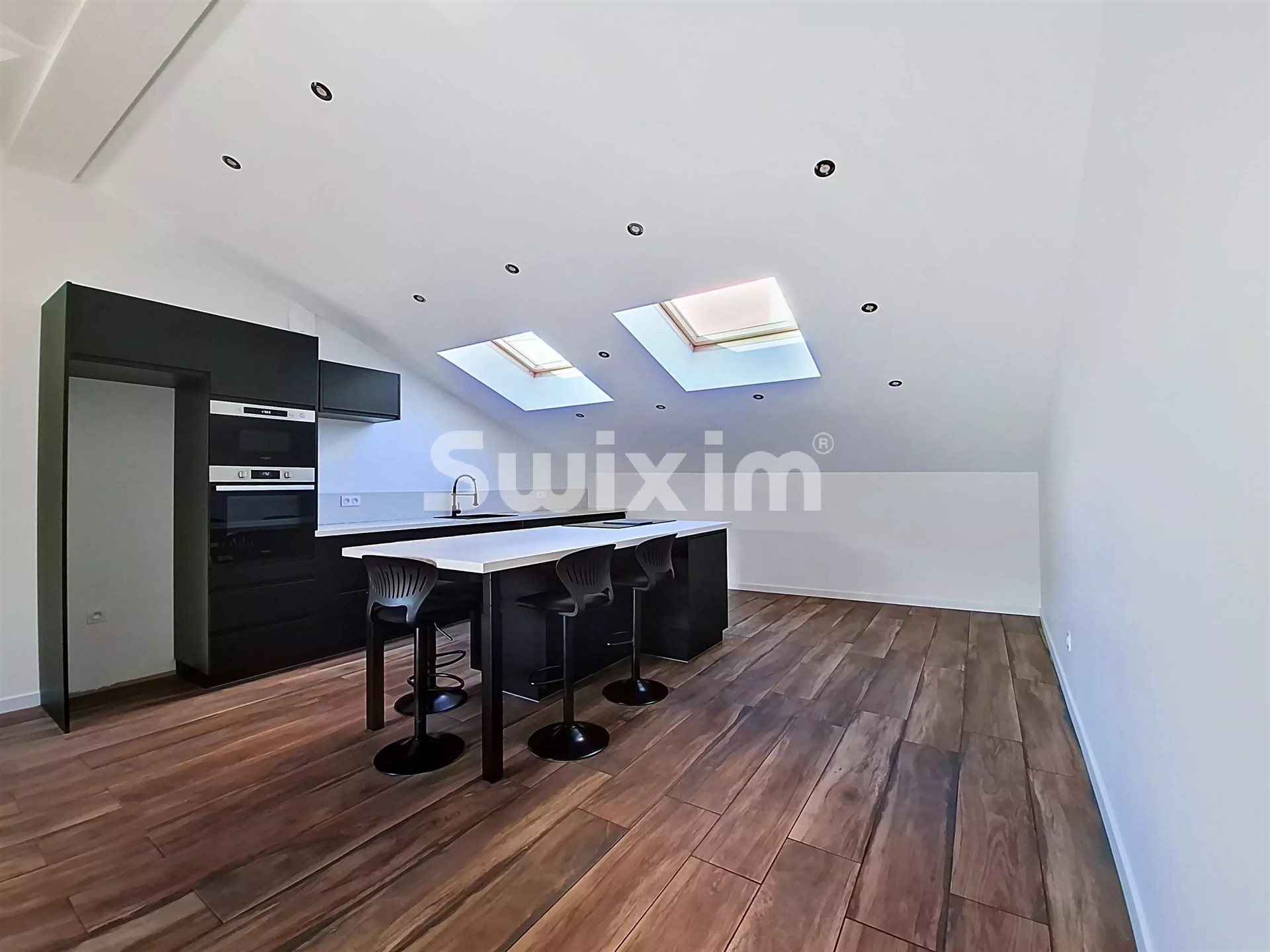 Appartement à vendre, 141m², Valserhône