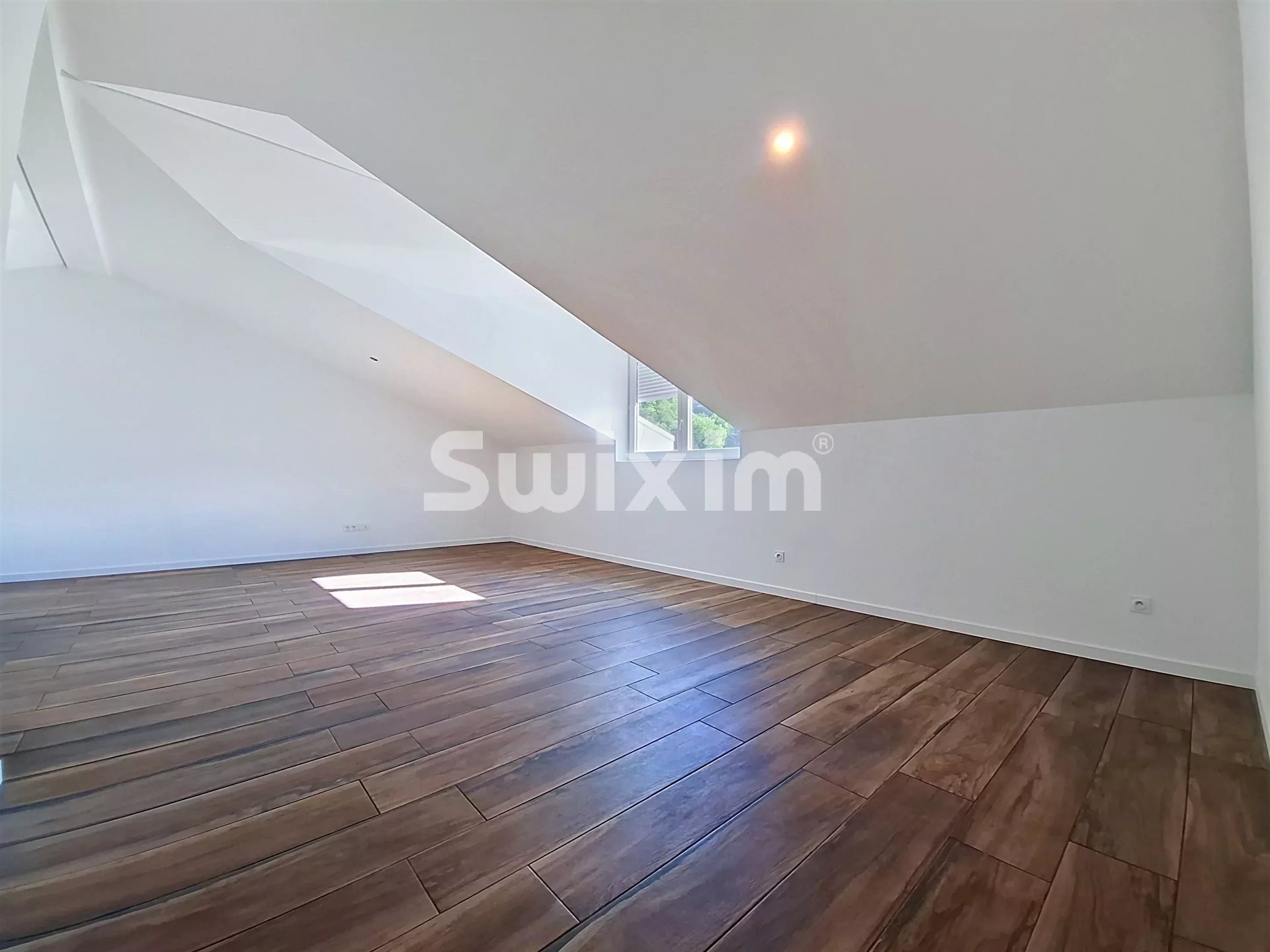 Appartement à vendre, 141m², Valserhône