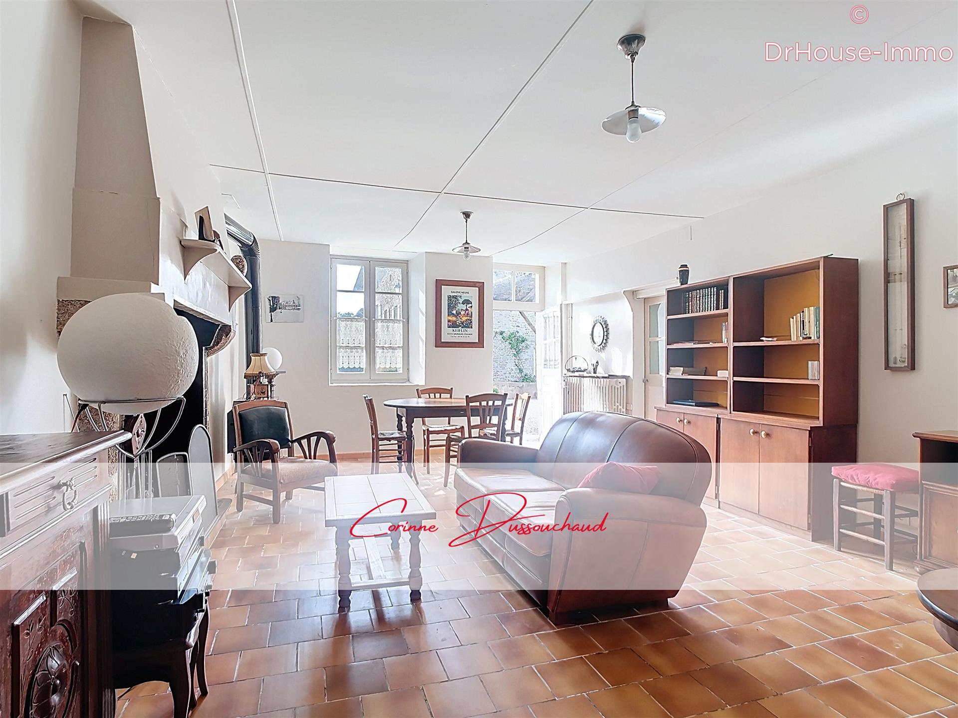 Maison à vendre, 239m², Mortemart