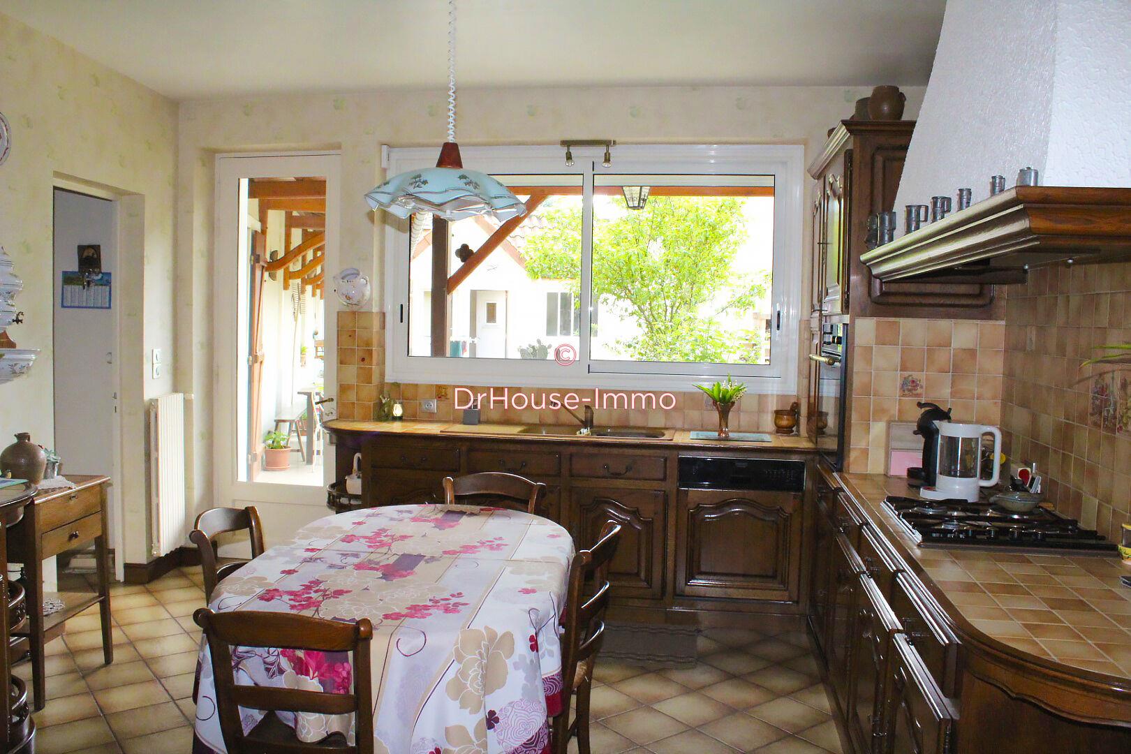 Maison à vendre, 384m², Chabanais