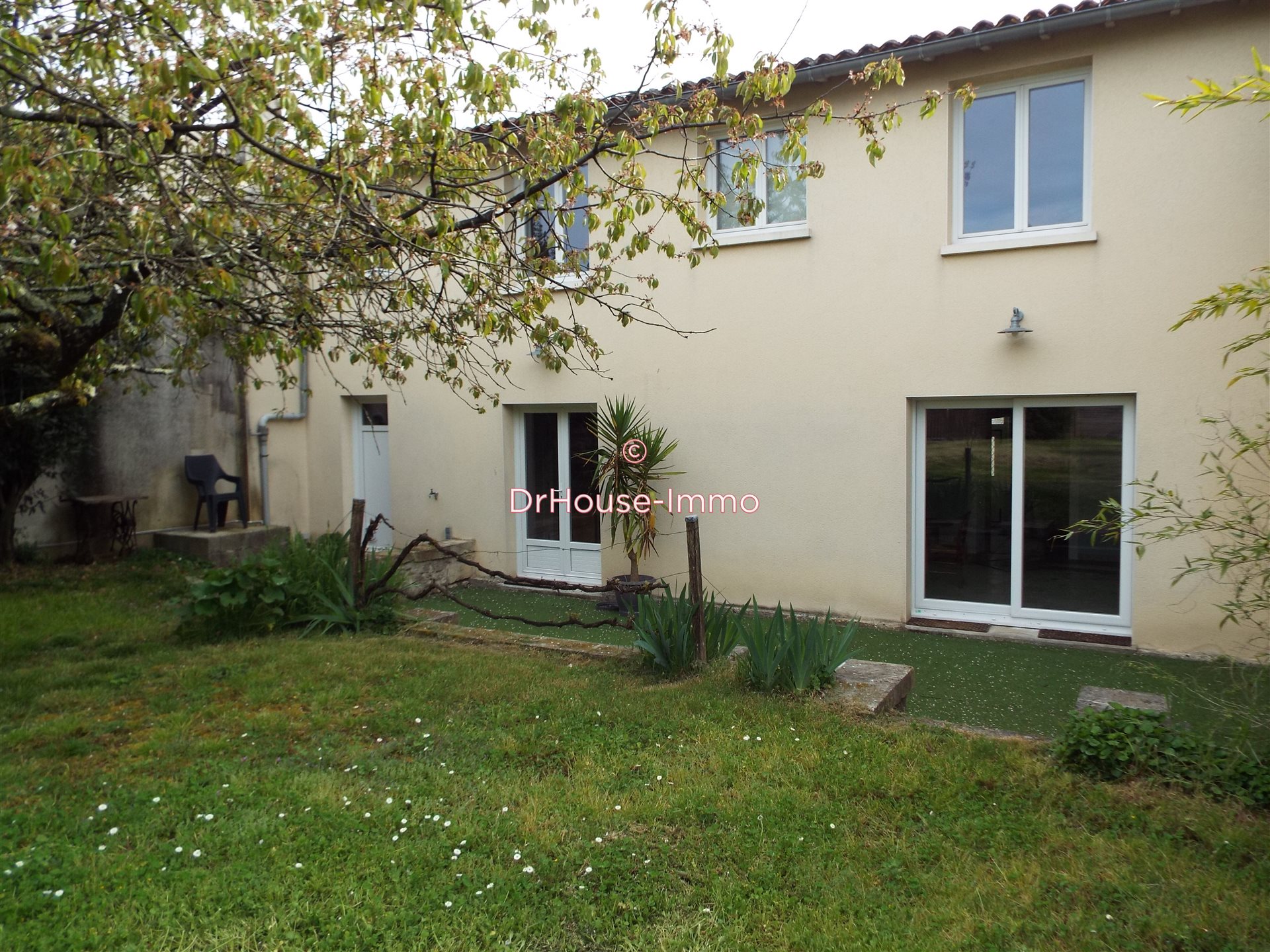 Maison à vendre, 174m², Cognac