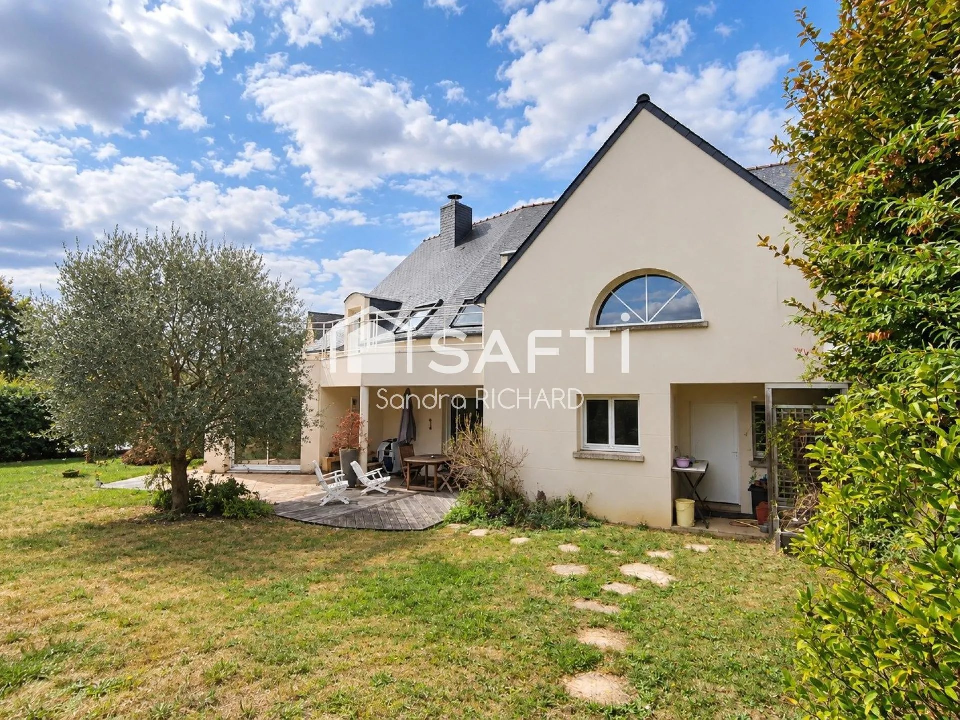 Maison à vendre, 222m², Bruz