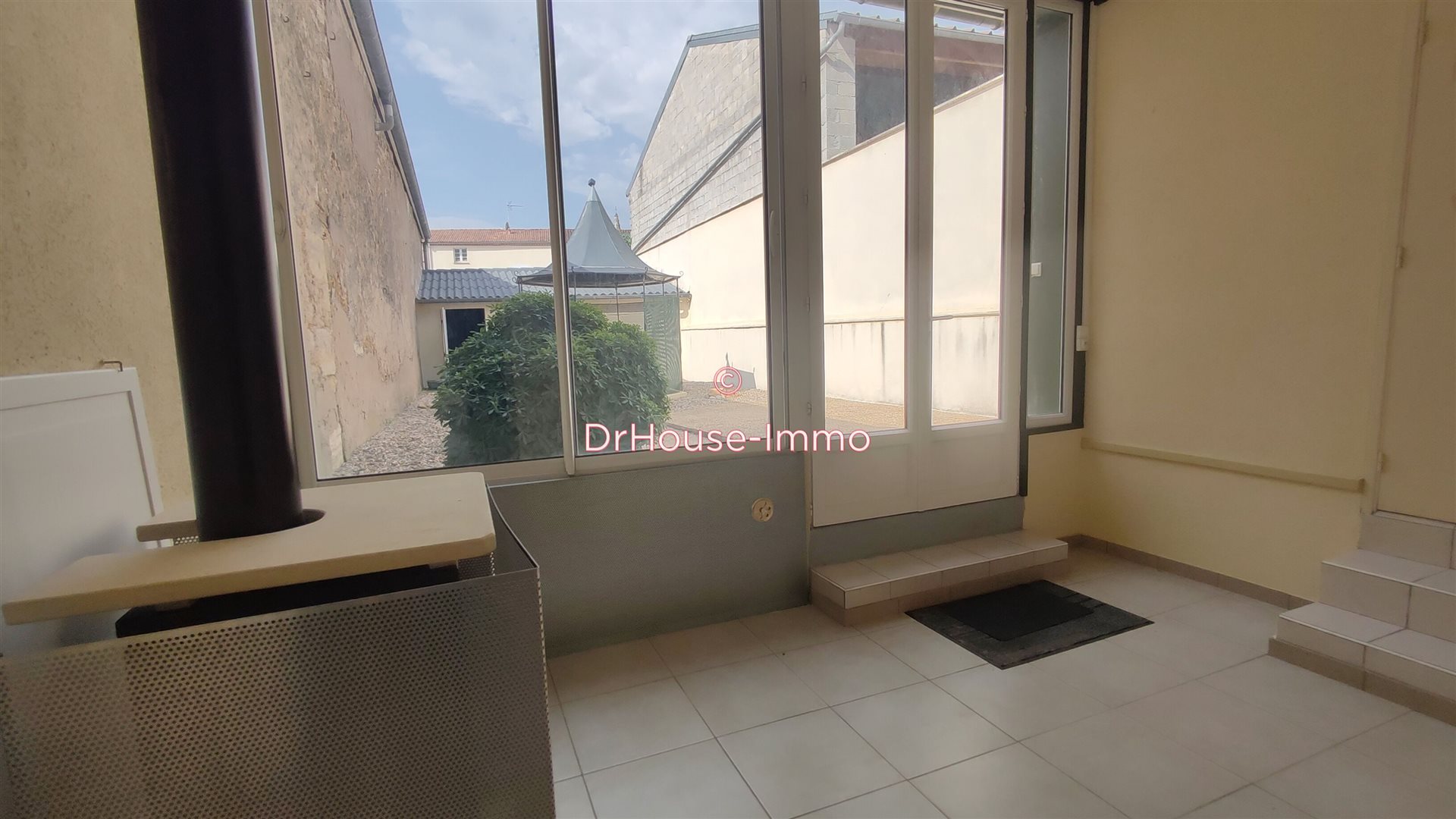 Maison à vendre, 170m², Sainte-Bazeille