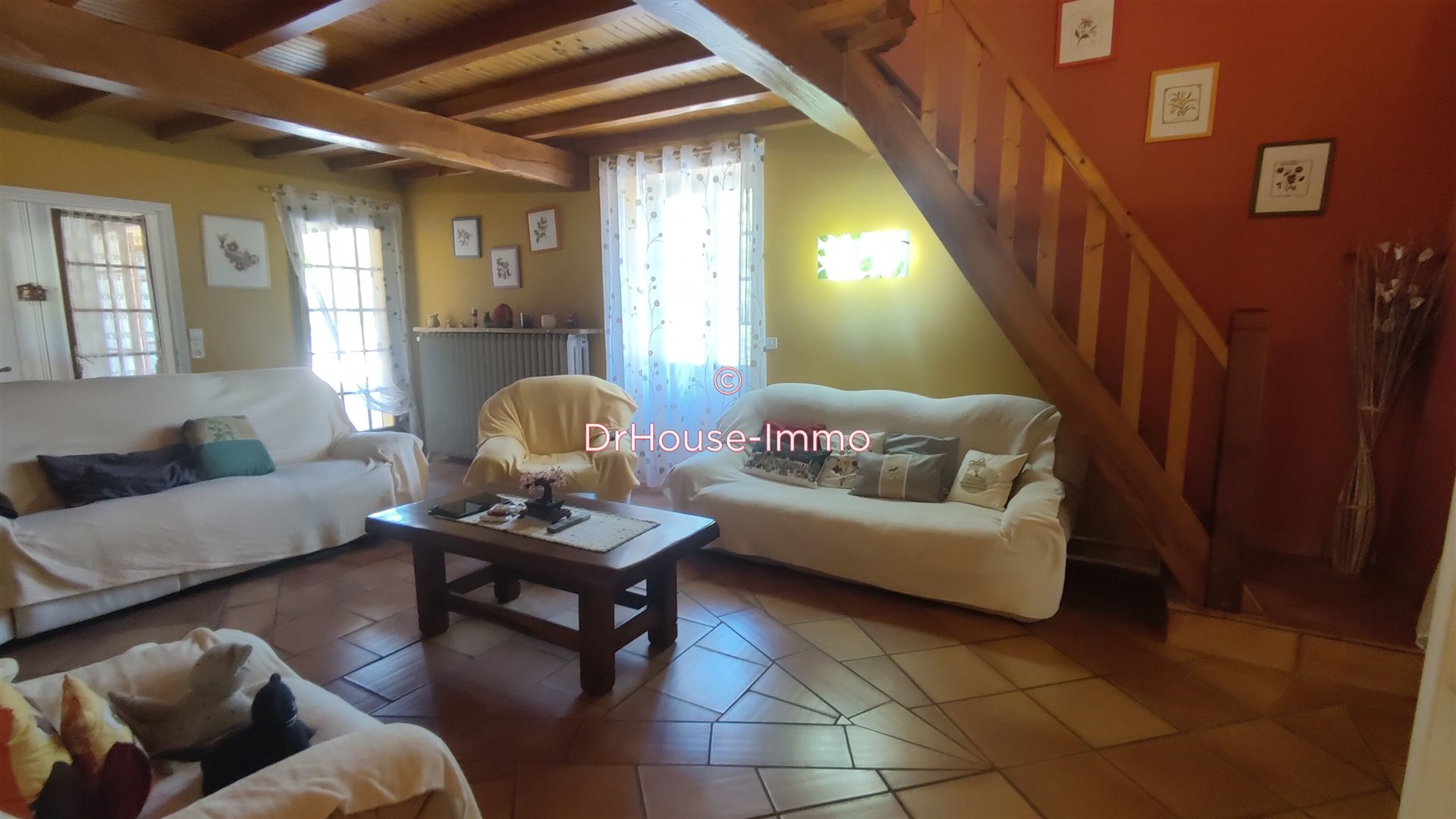 Maison à vendre, 382m², Saint-Pardoux-Isaac
