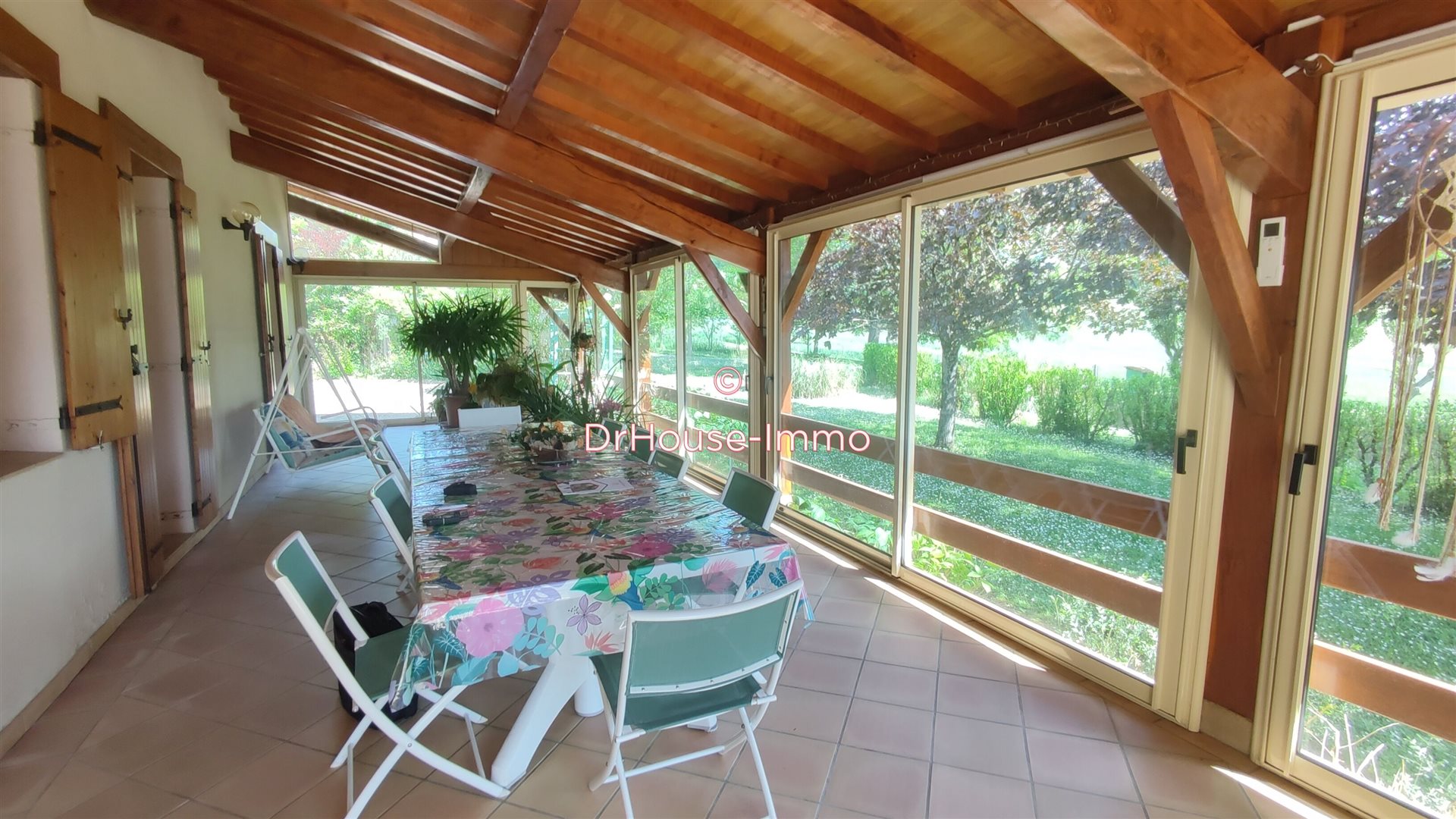 Maison à vendre, 382m², Saint-Pardoux-Isaac