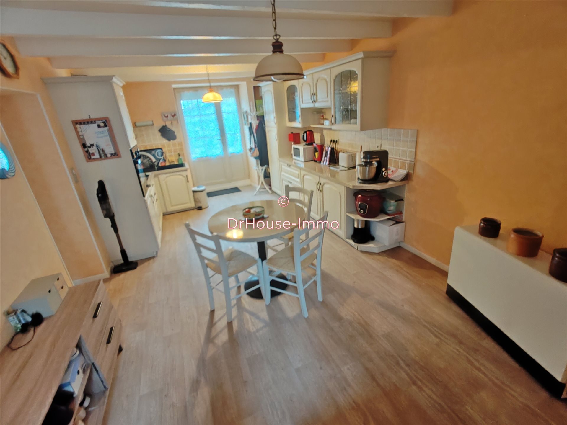 Maison à vendre, 115m², Dangé-Saint-Romain