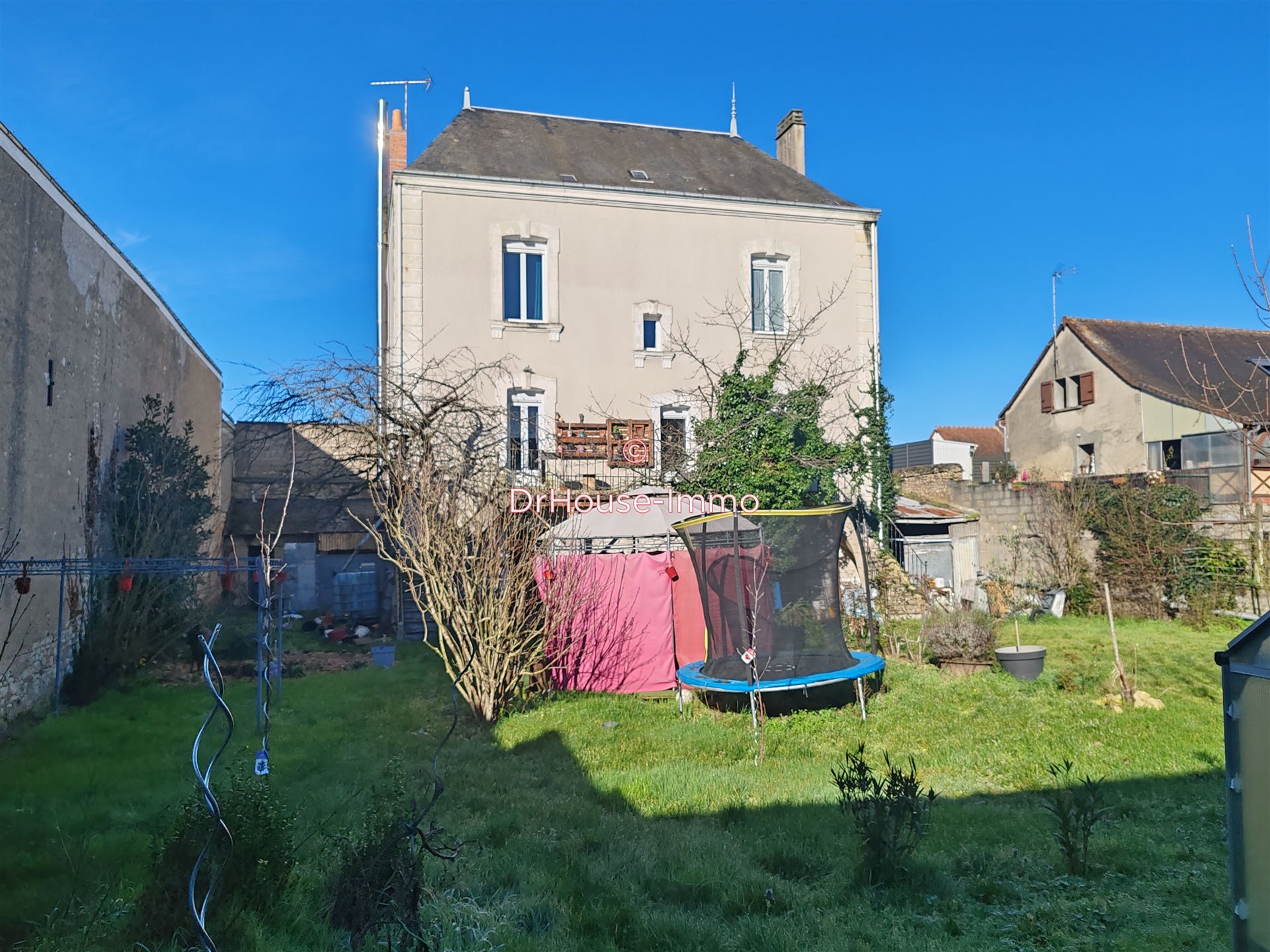 Maison à vendre, 159m², Dangé-Saint-Romain