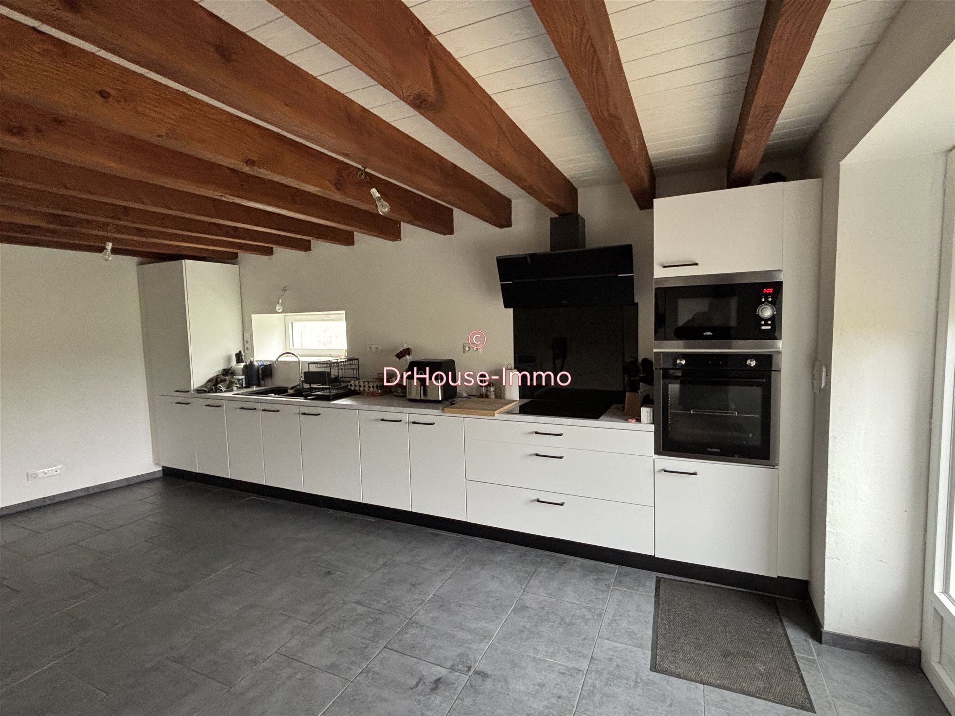 Maison à vendre, 106m², Thurageau