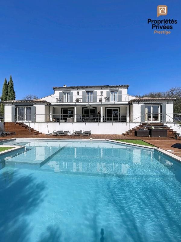 Maison à vendre, 260m², Saint-Maximin-la-Sainte-Baume