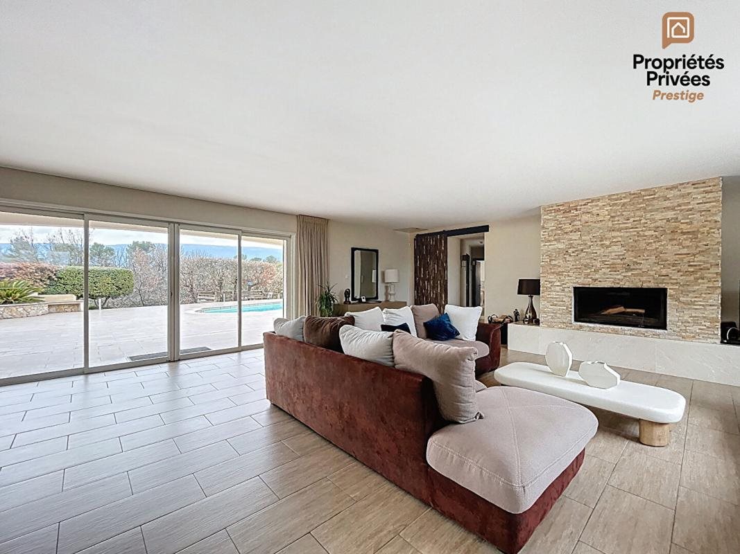 Maison à vendre, 205m², Ollières