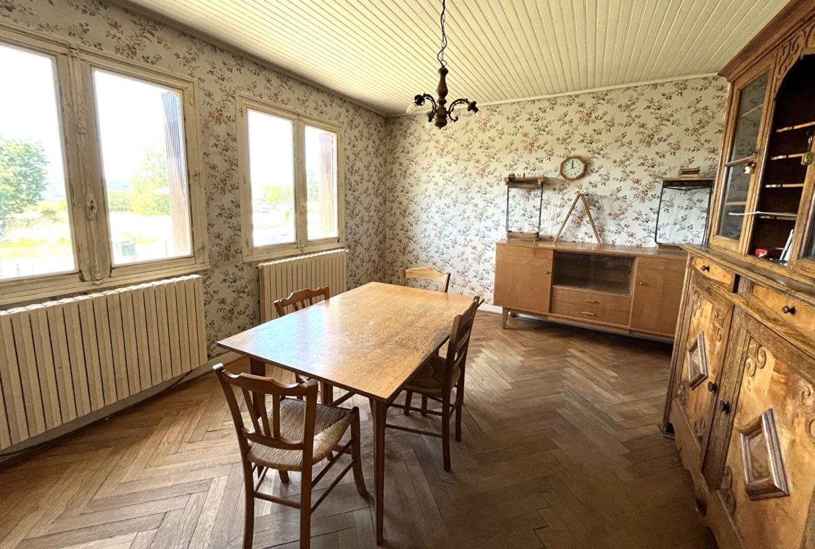 Maison à vendre, 61m², Arinthod