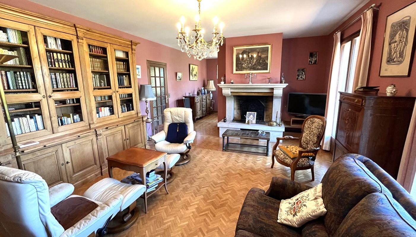Maison à vendre, 189m², Arinthod