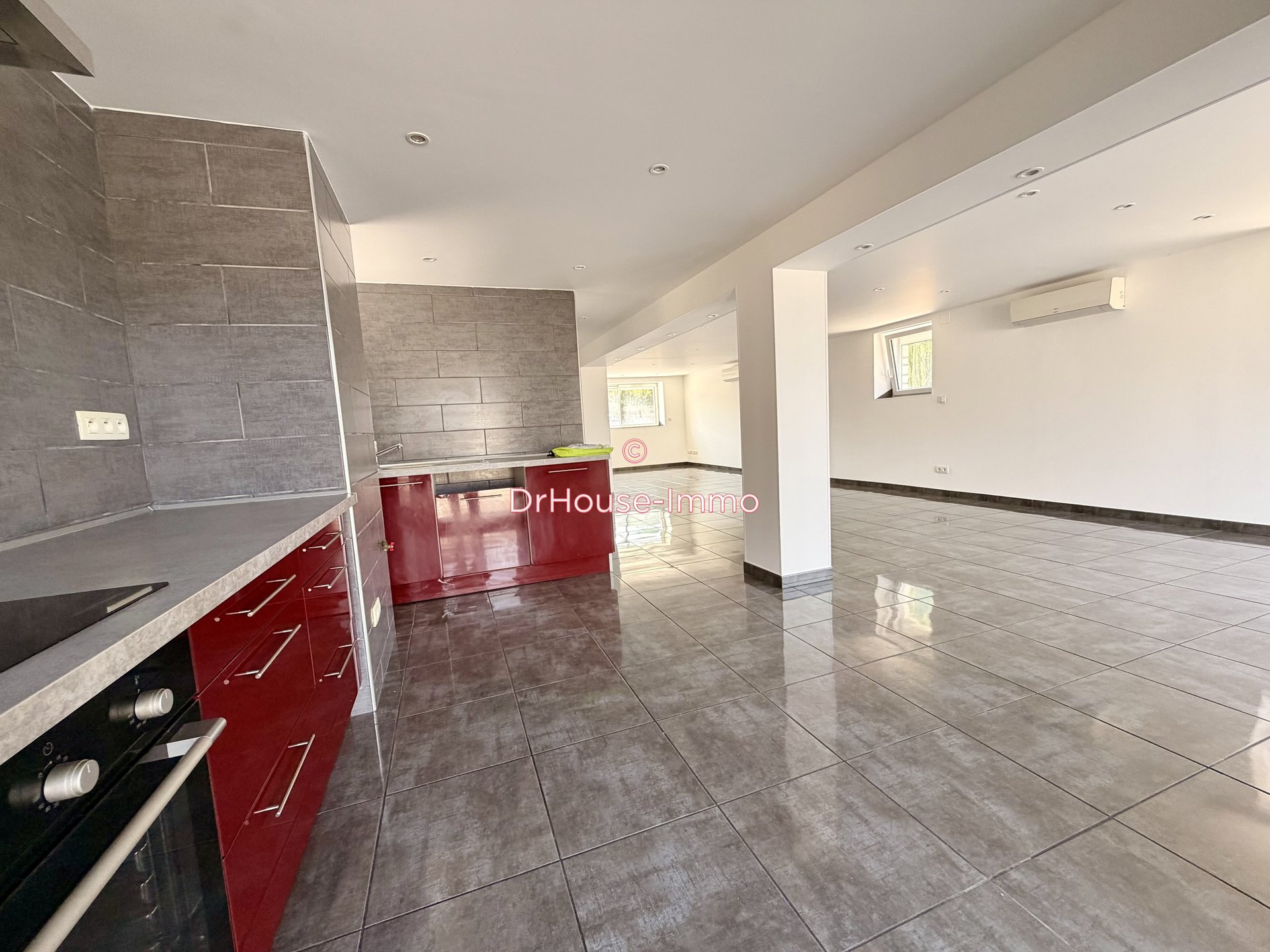 Maison à vendre, 138m², Terrasson-Lavilledieu