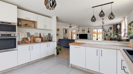 Appartement 7 pièces 217 m² · à Lentilly · 217 m² · 520 000 €