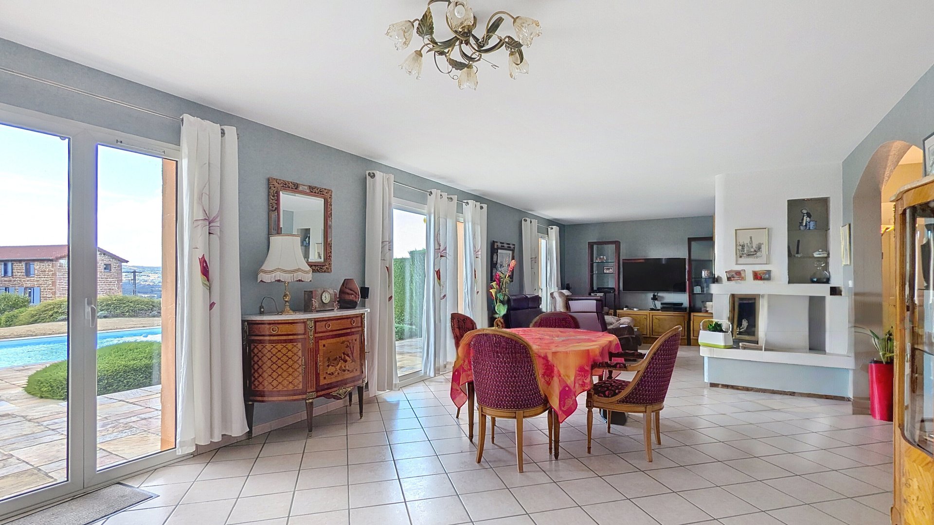 Maison à vendre, 166m², Charnay